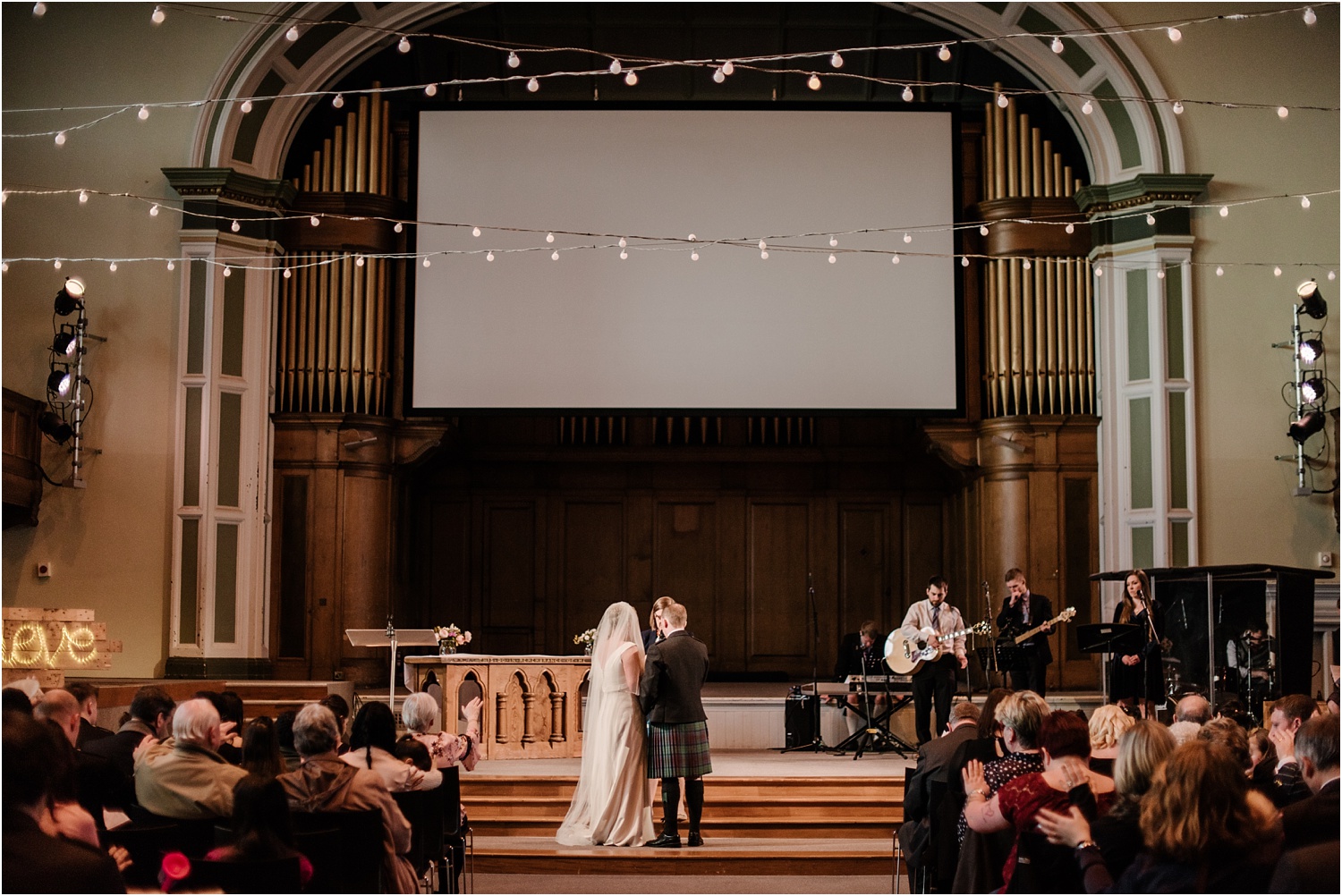 Edinburgh-wedding-photographer-Central-Hall_0030.jpg