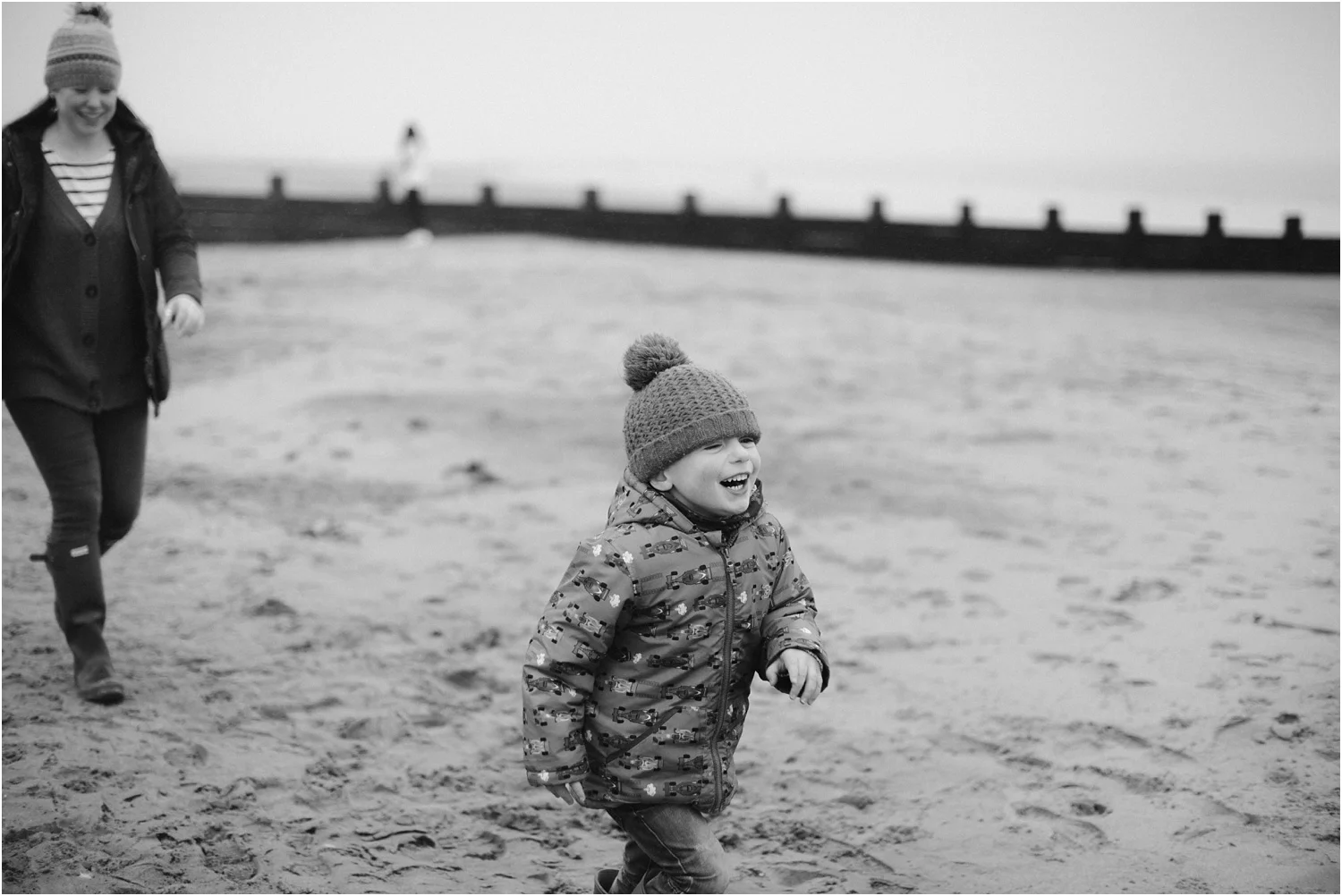 Edinburgh-Family-Photographer_TheMontgomerys_0043.jpg