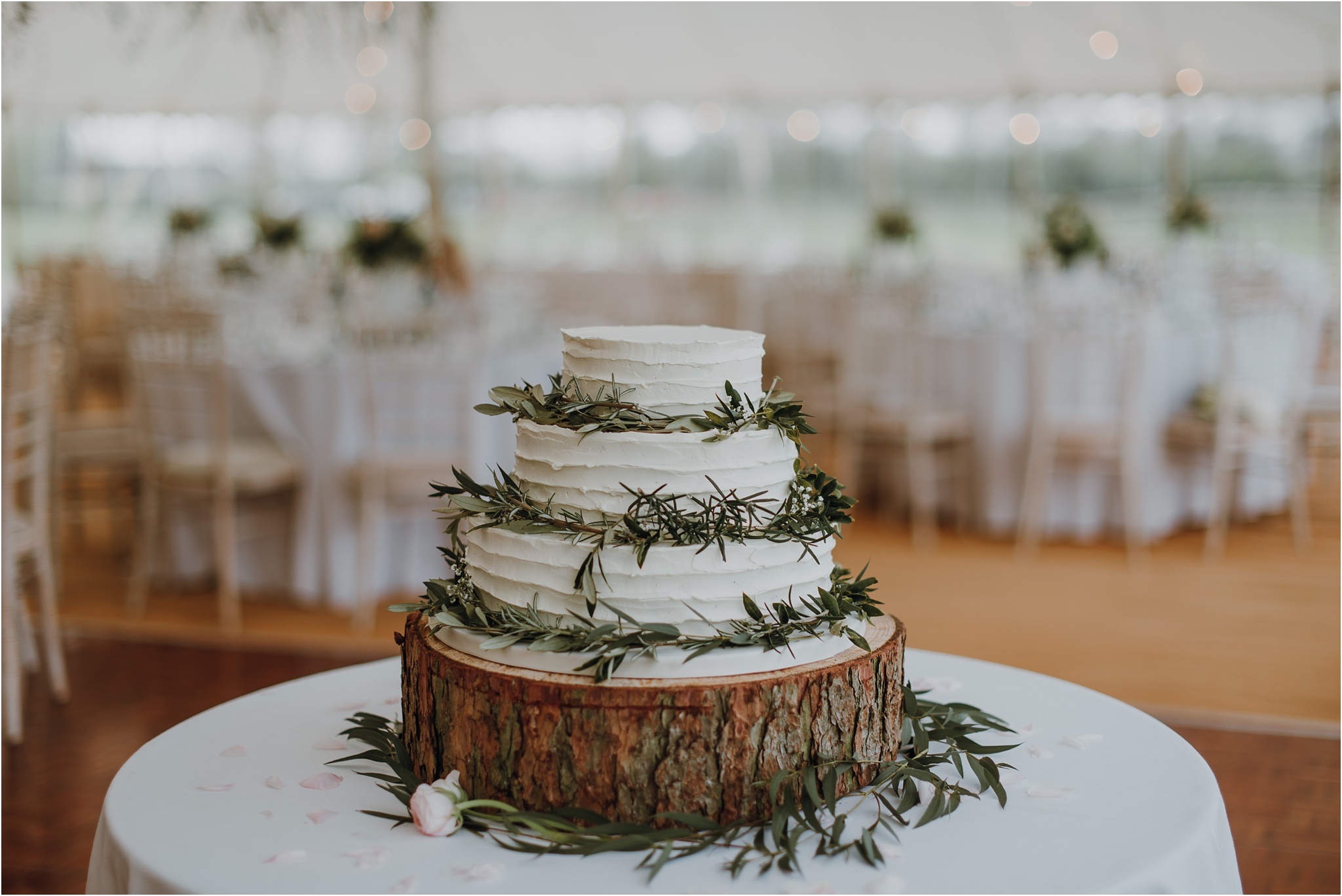 Outdoor-country-wedding-Edinburgh-photographer__0112.jpg