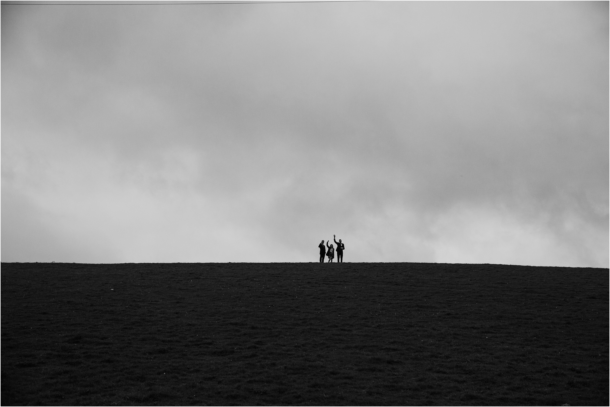 Outdoor-country-wedding-Edinburgh-photographer__0245.jpg