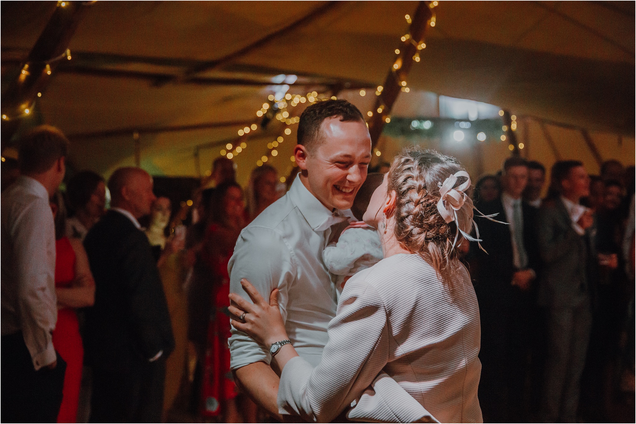 Outdoor-country-wedding-Edinburgh-photographer__0254.jpg