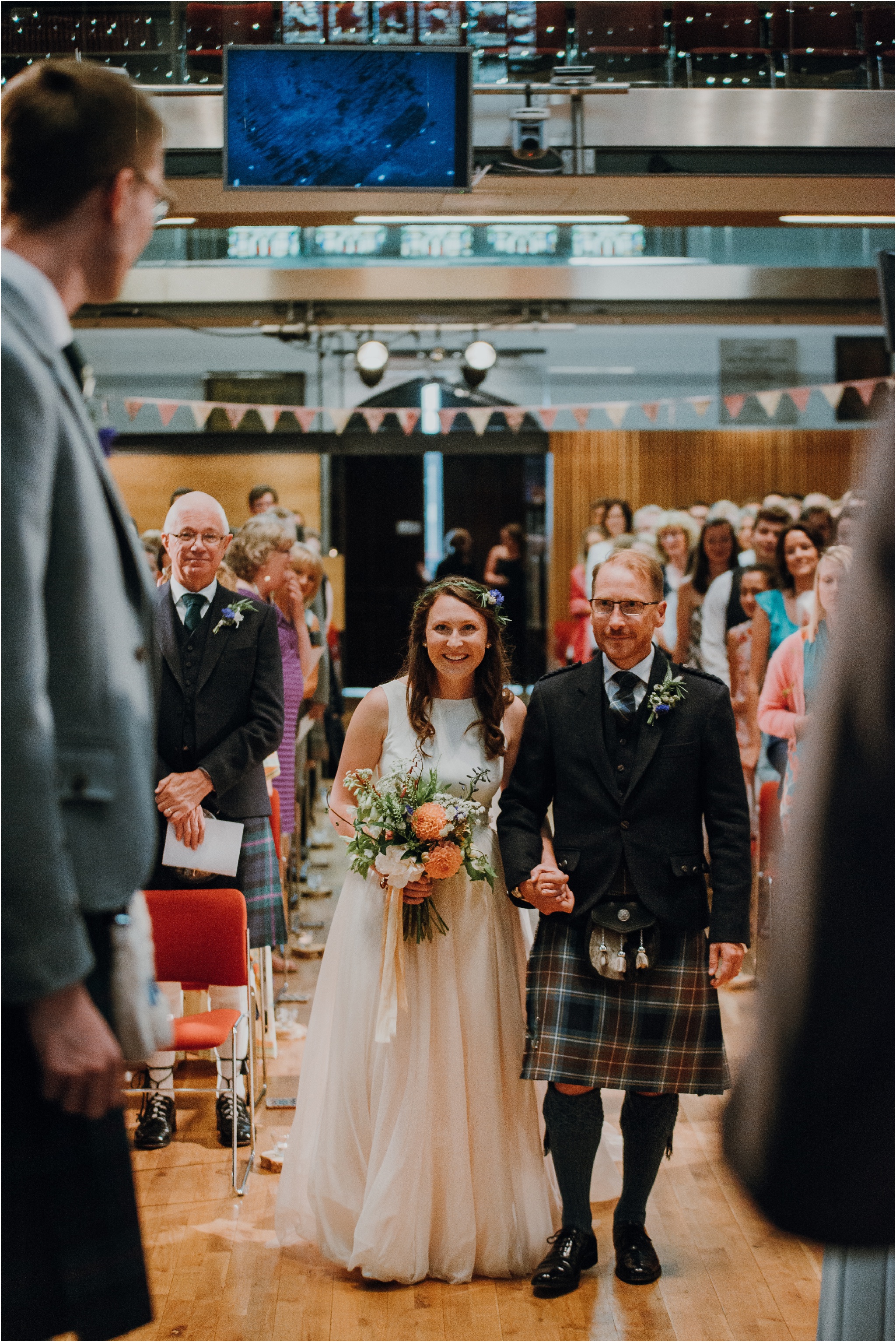 Edinburgh-barn-wedding-photographer_34.jpg