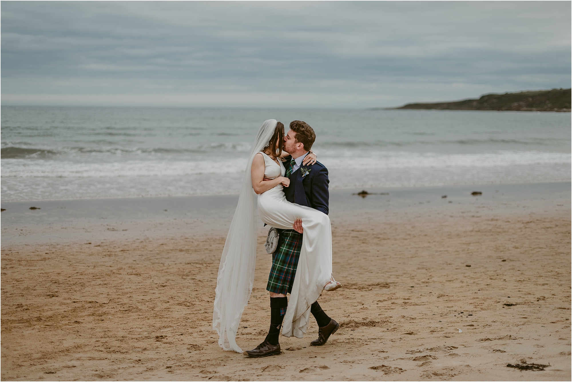 Scott+Joanna-Kinkell-Byre-wedding-fife-photography__0058.jpg