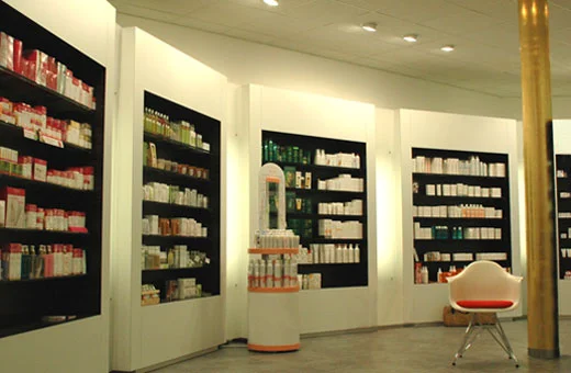 apotheke_02.jpg