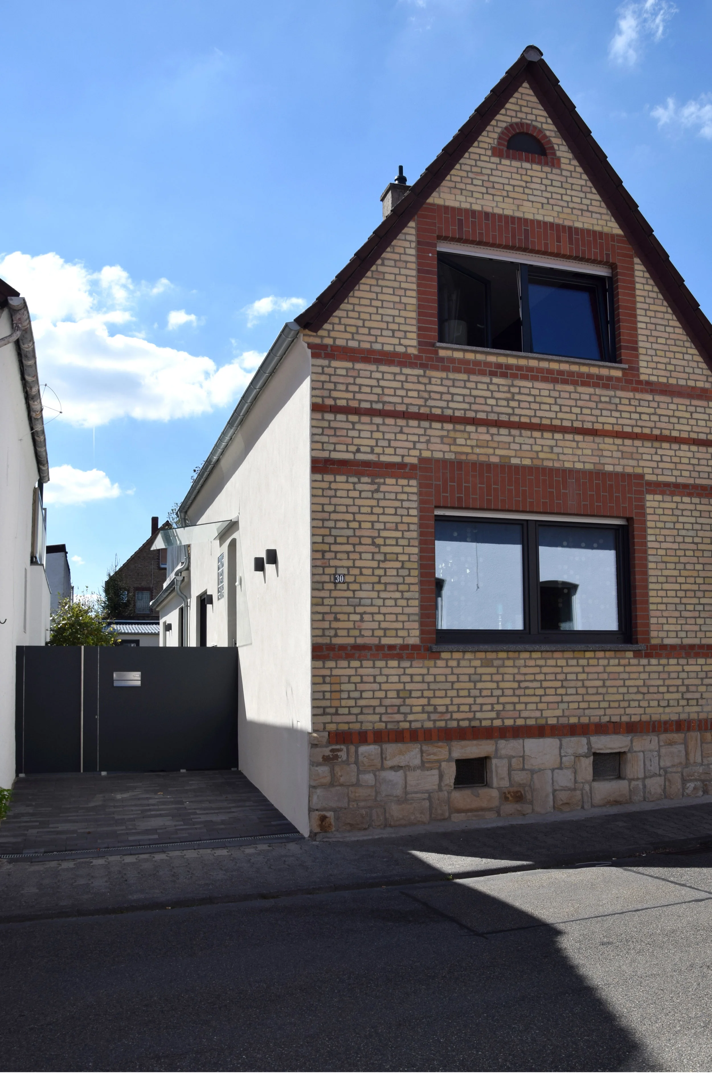 WOHNHAUS B MAINZ GONSENHEIM