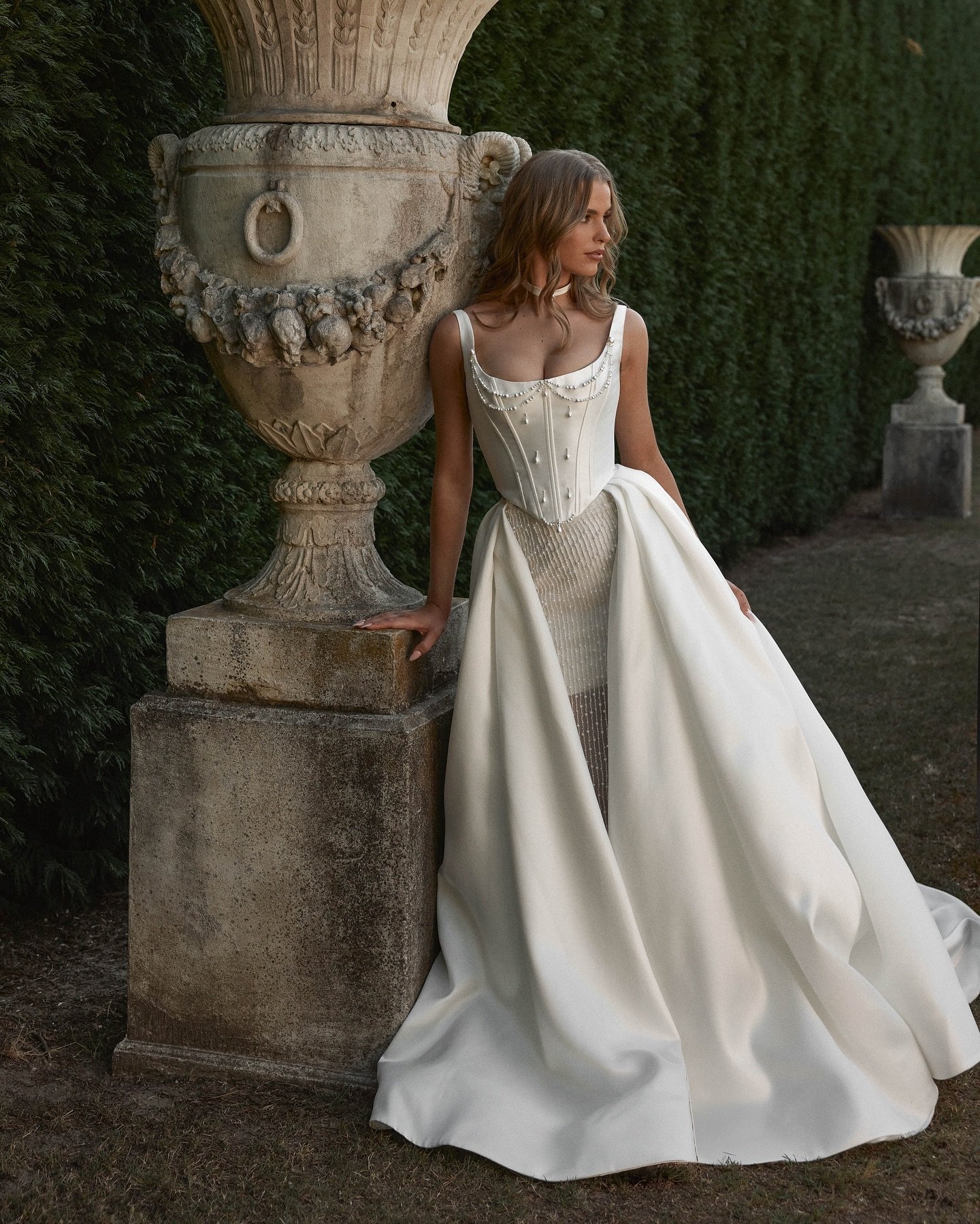 A N T O I N E T T E 💕

Our dreamiest 3-piece bridal gown! ✨ 

This stunner features a corset, a pearl-adorned pencil skirt, and a flowy mikado overskirt. 

So many ways to rock this look! 😍 We can&rsquo;t wait to see her on real #blanchebrides 

#b