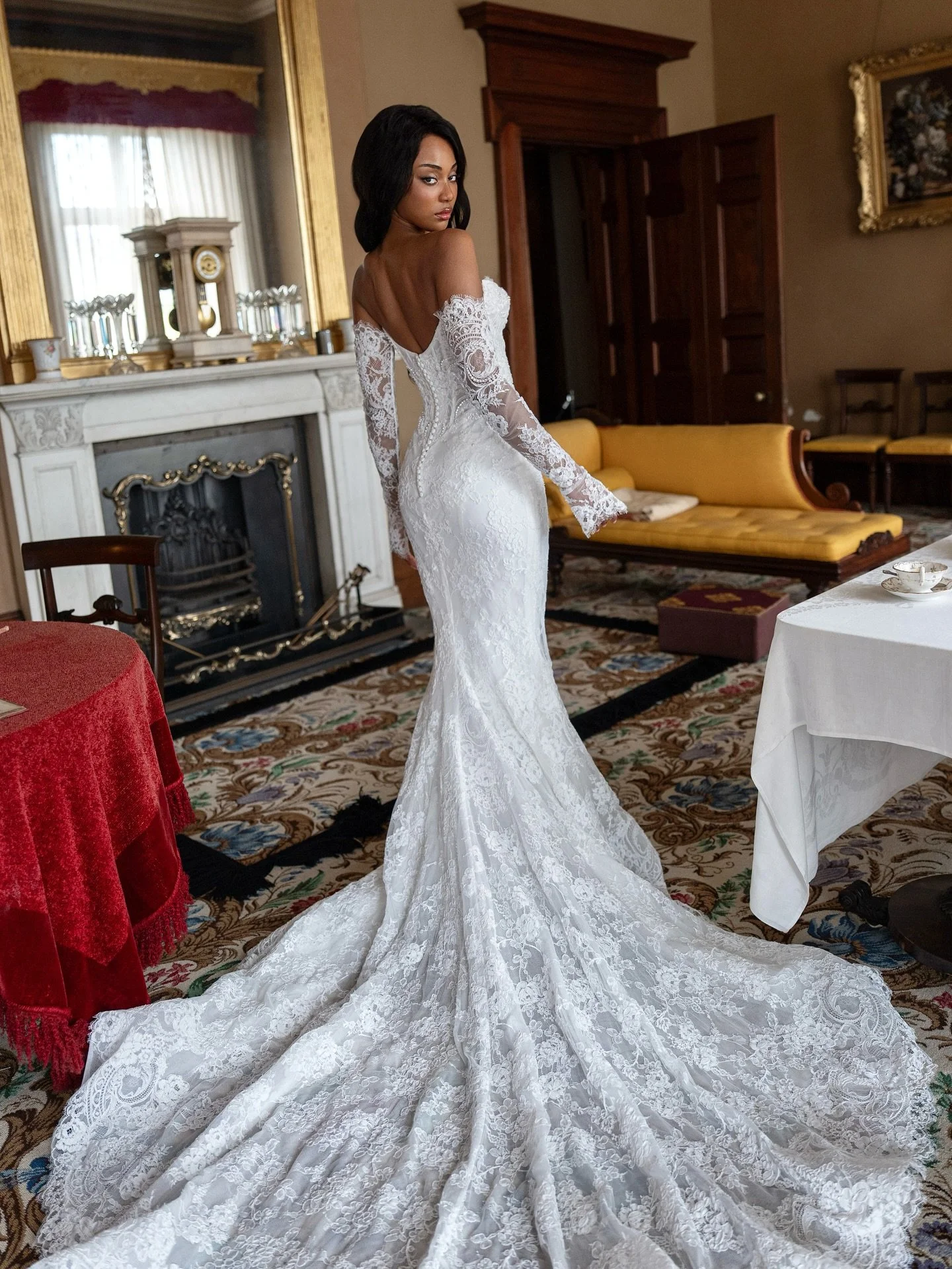 M A R G A U X &mdash; the definition of refined seduction ✨
 She features a sculpted bodice and signature basque waistline that melts into a cascade of Chantilly lace, dusted with pearls. 

Her dramatic train trails like a whisper of romance &mdash; 