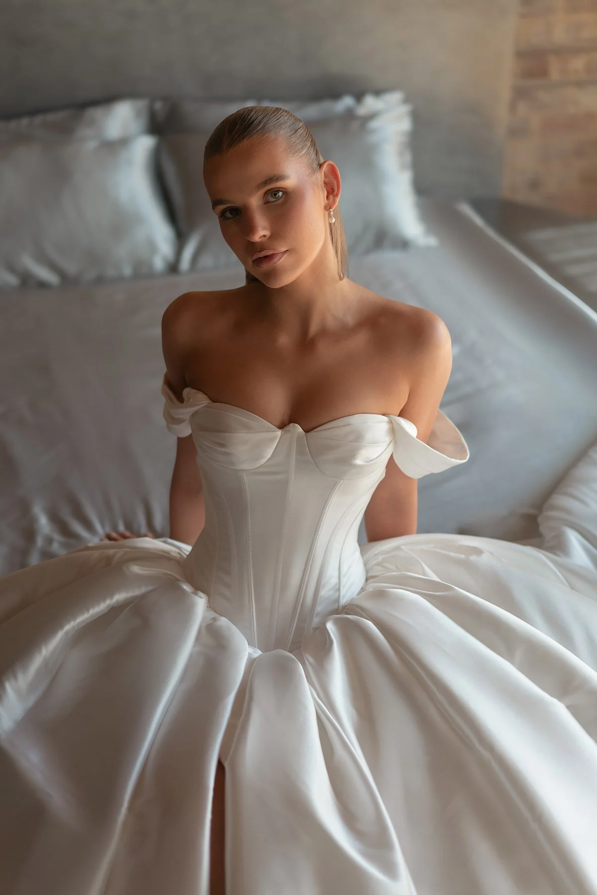 blanche_stellaire_aura_1 copy.jpg