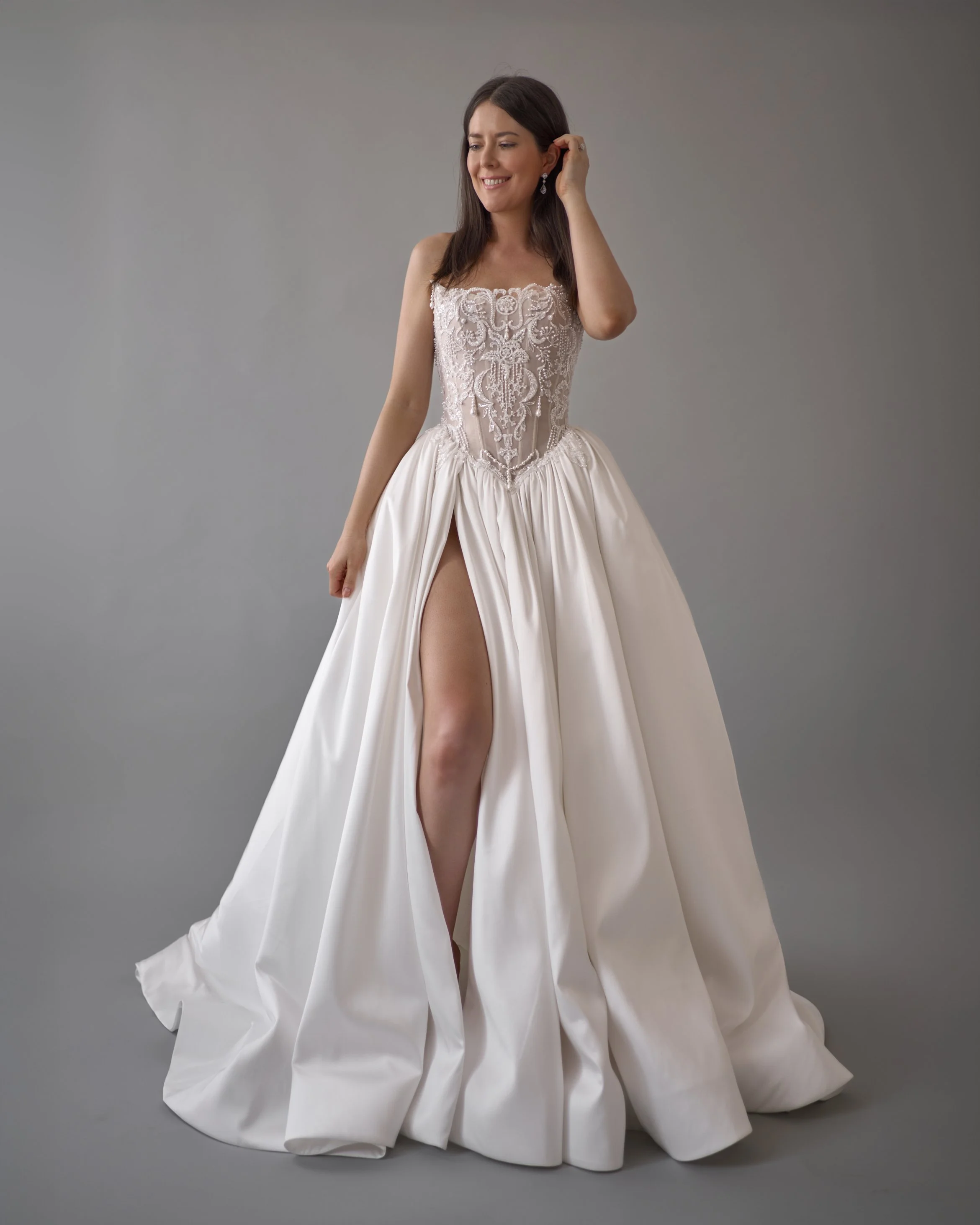 simple bridesmaid dresses reviews Flowing Round Neckline Chiffon Pleated A-Line Wedding Guest Dress main image 0