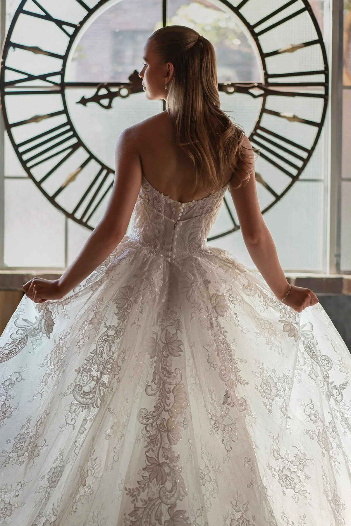 blanche_stellaire_faye_overskirt_5 copy.jpg