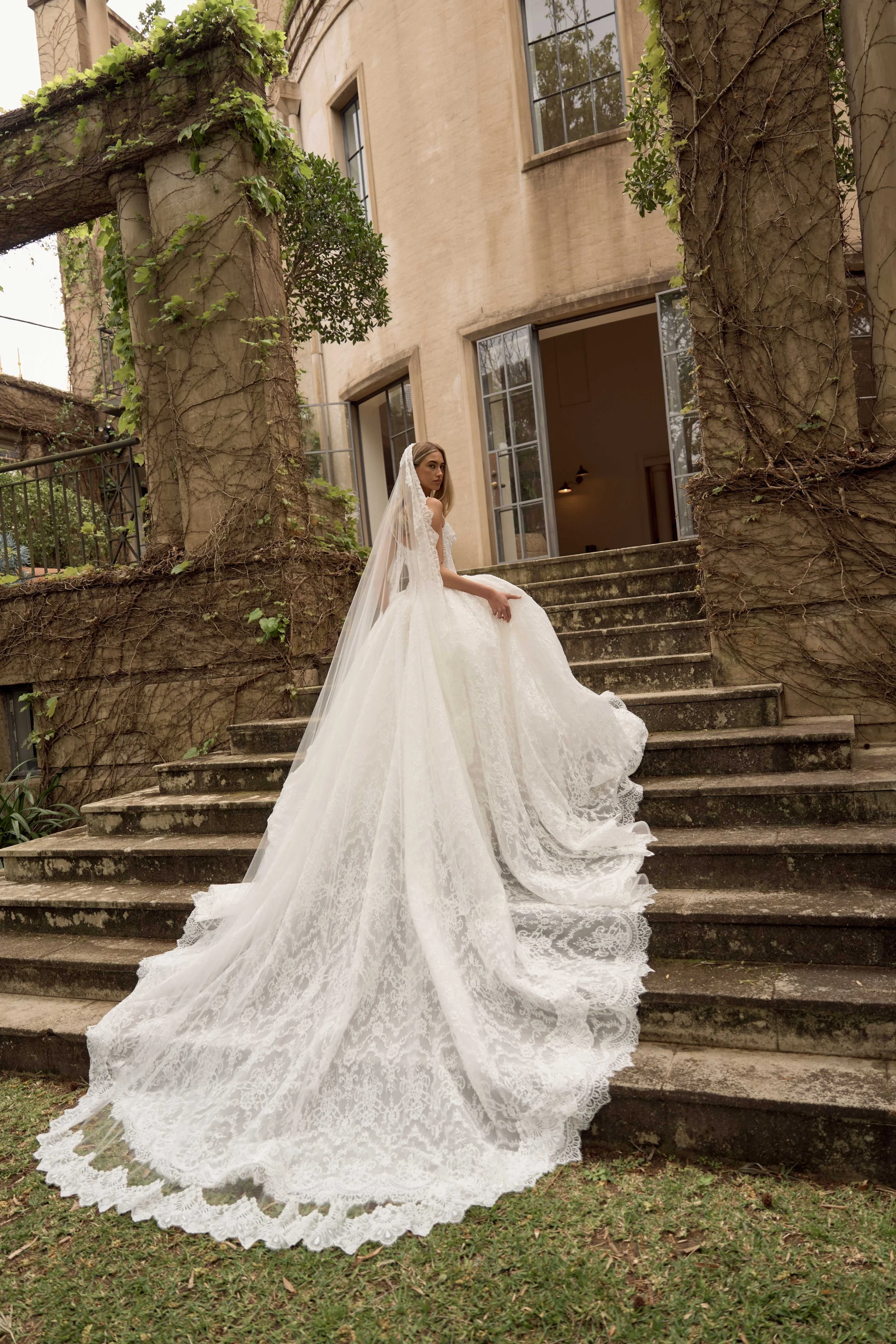 Belle-Cour-Claudette-6.jpg