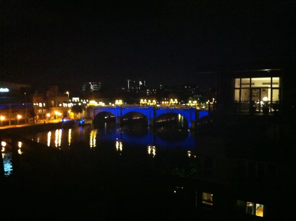  View of KIngston Bridge at night. 