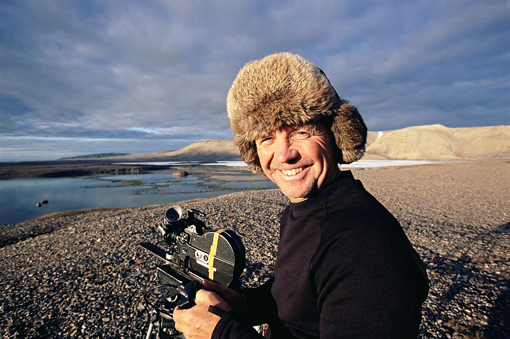 Doug-Allan-and-camera.jpg