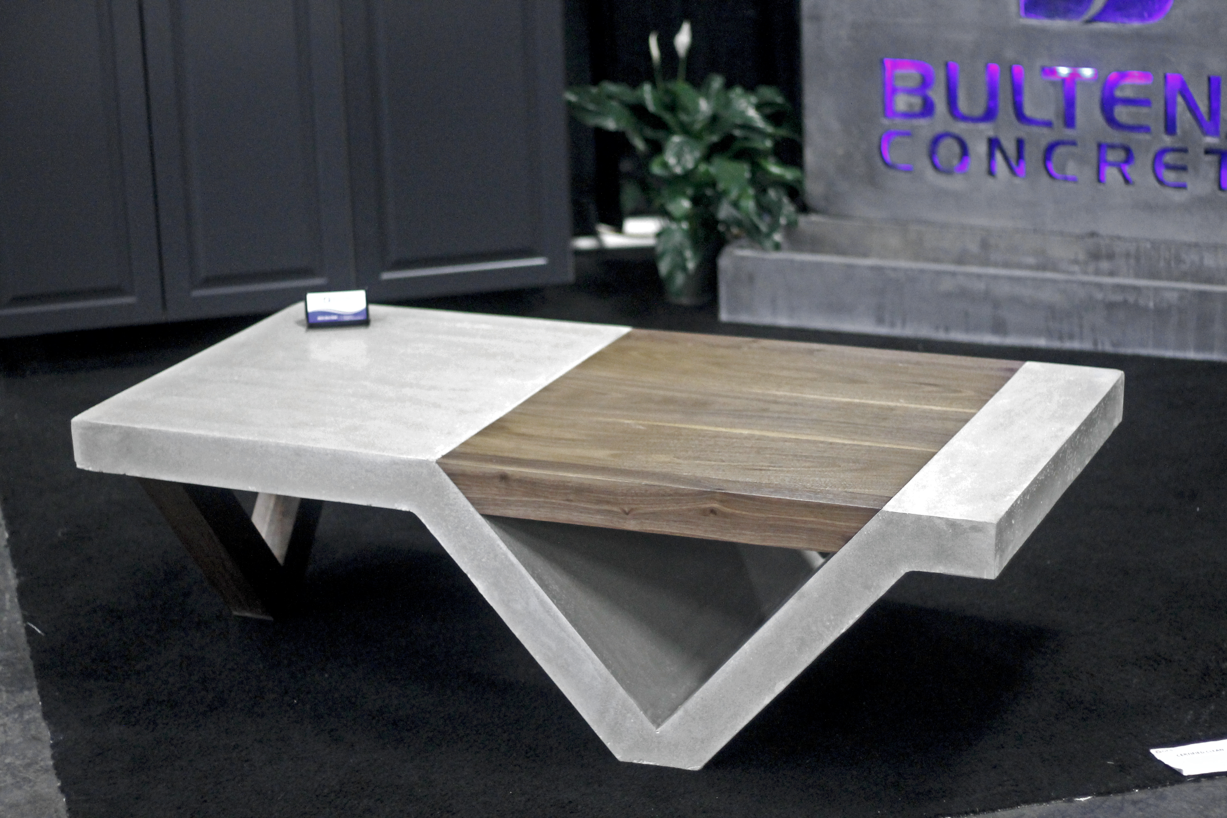 Coffee Table.png