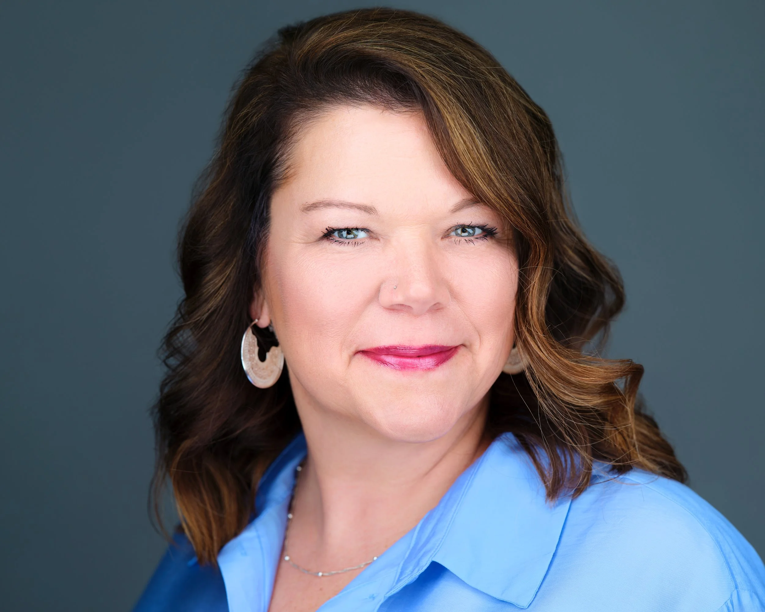 professional-headshot-photographer-sheboygan-wi-book-now-express