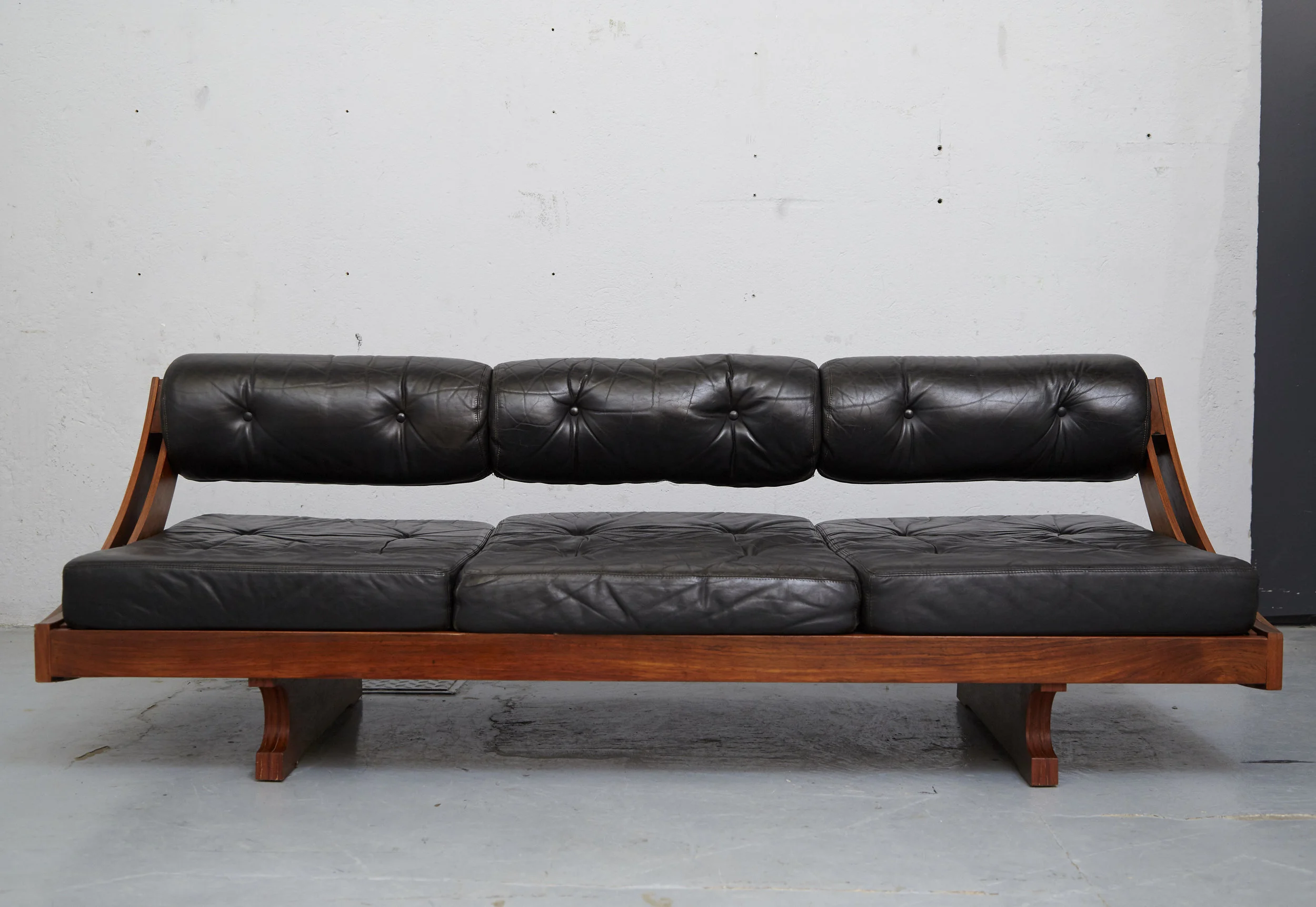 G.Songia-Daybed_01.jpg