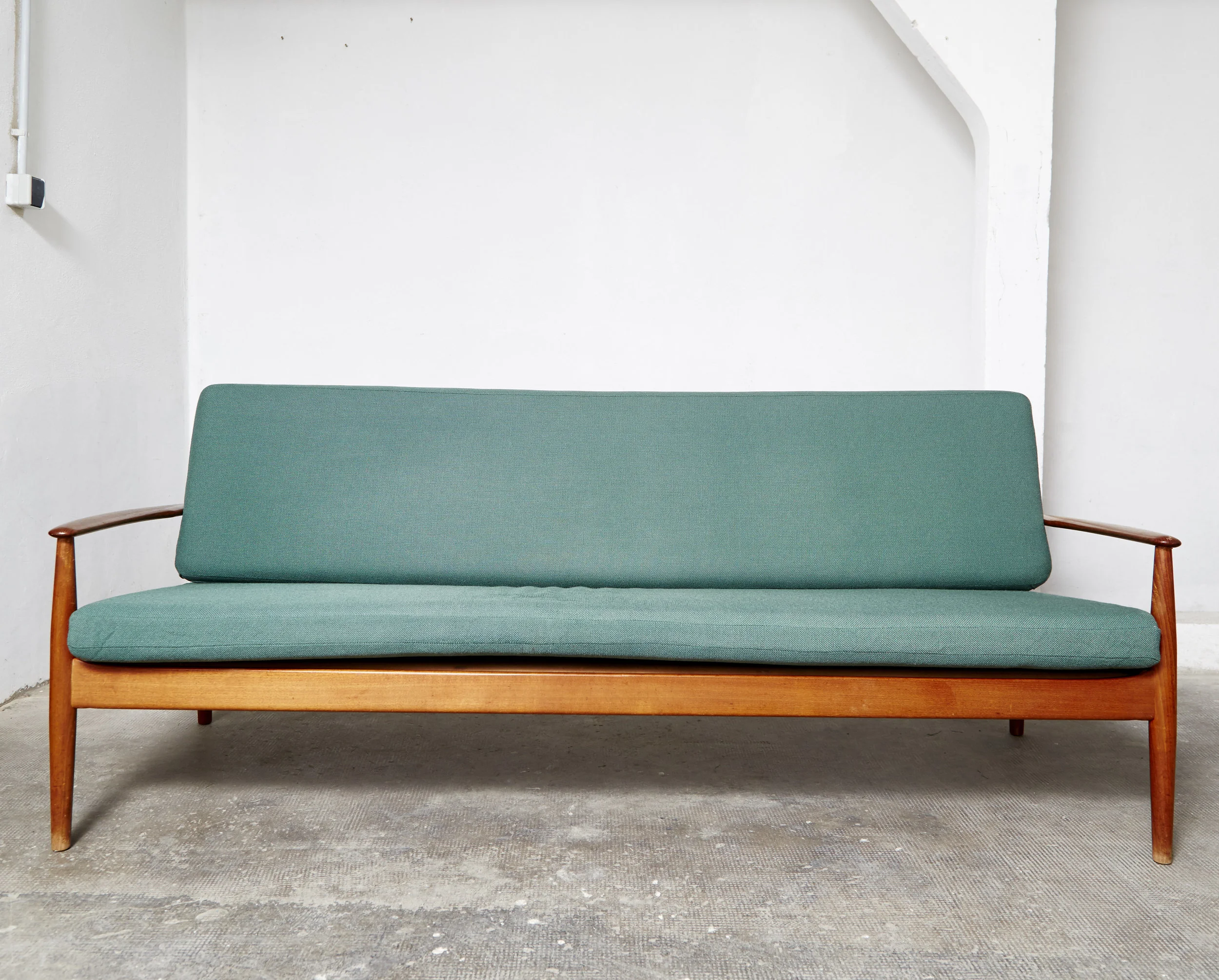 Stühle_23.05.18_23 - Kopie.jpg