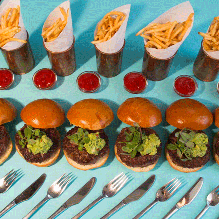 LAZY-MOM-narcissa-burgers.gif