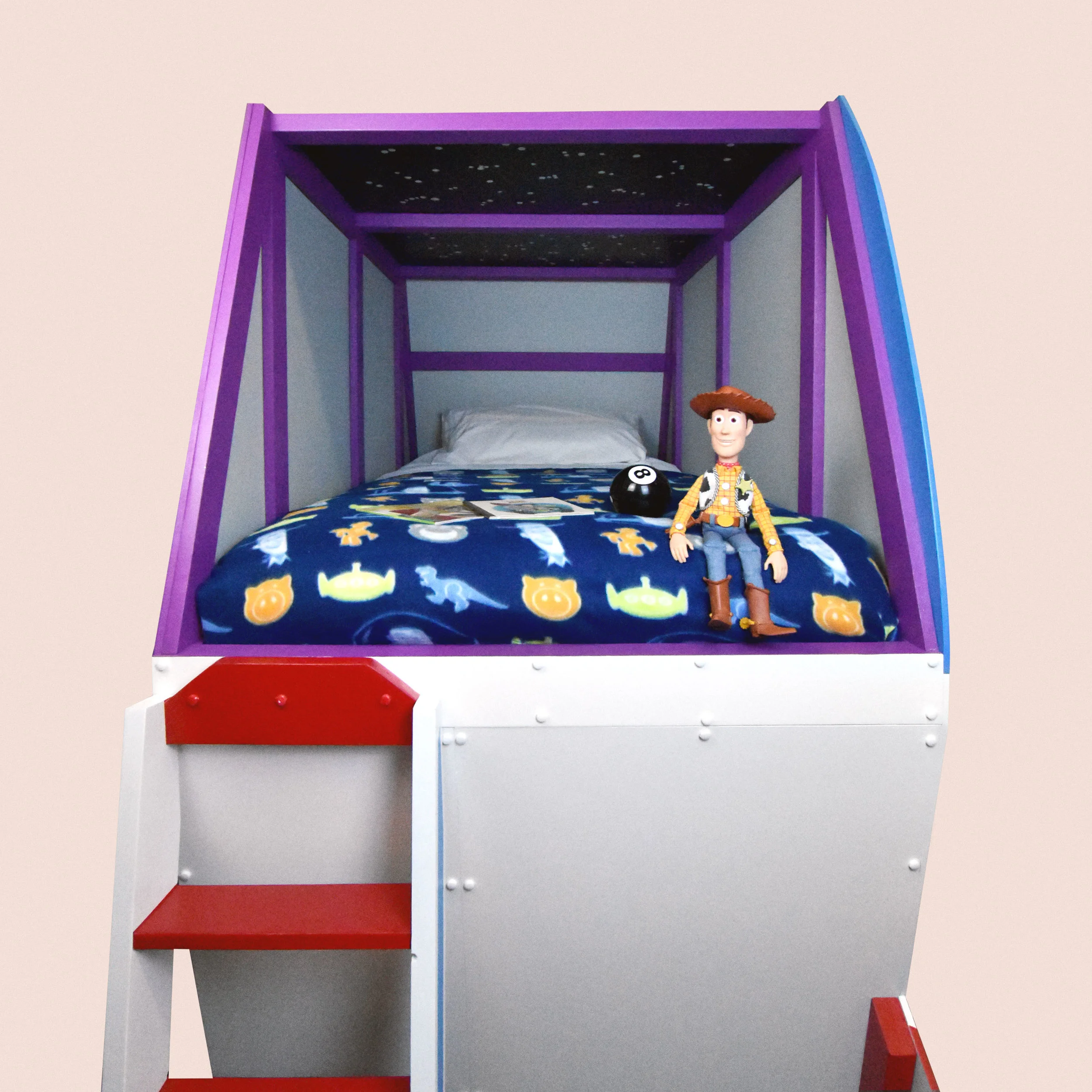 buzz lightyear spaceship bed