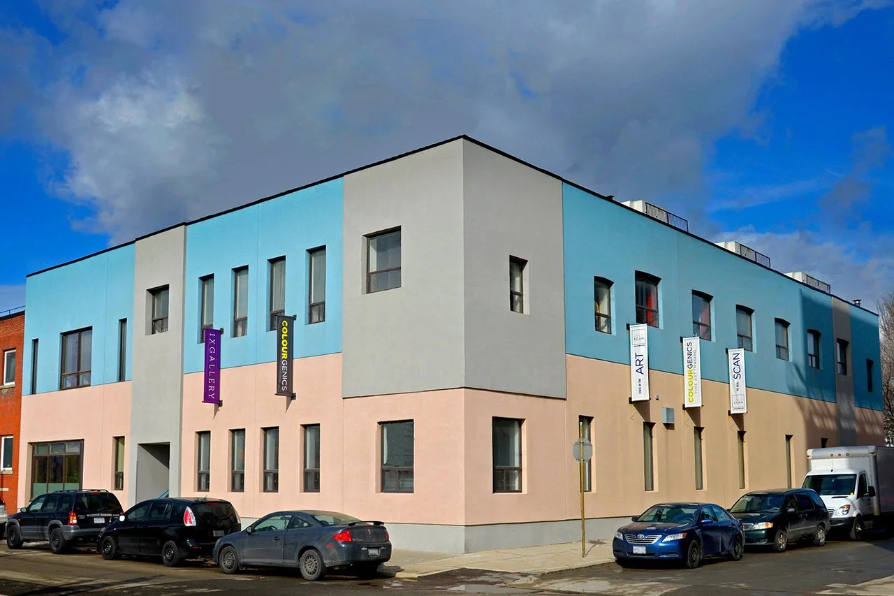 Davies facade_1280.jpg