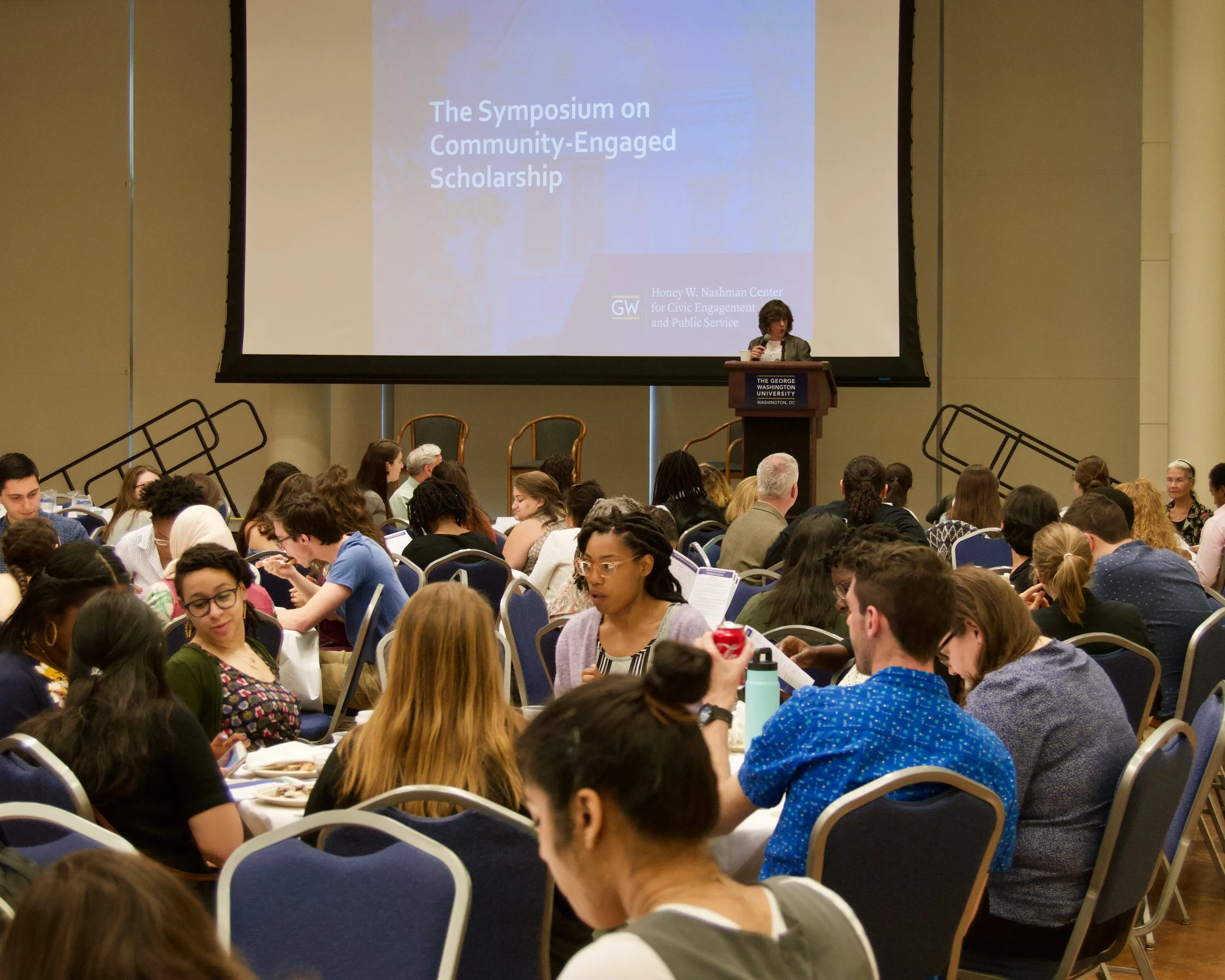 2018 lunch crowd.jpg