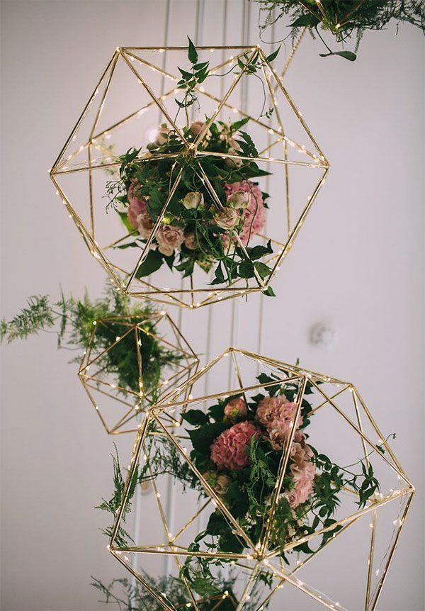 Hanging-Geometric-Floral-Wedding-Decorations.jpg