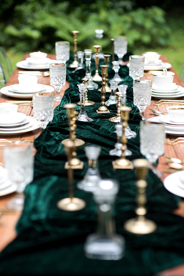 dark-emerald-green-velvet-table-runner-mad-hatter-vintage.jpg