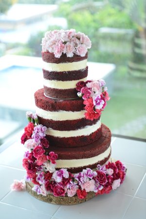 red-velvet-naked-cake.jpg