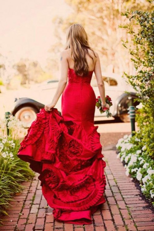 27-romantic-valentines-day-wedding-dress-ideas-4-500x750.jpg