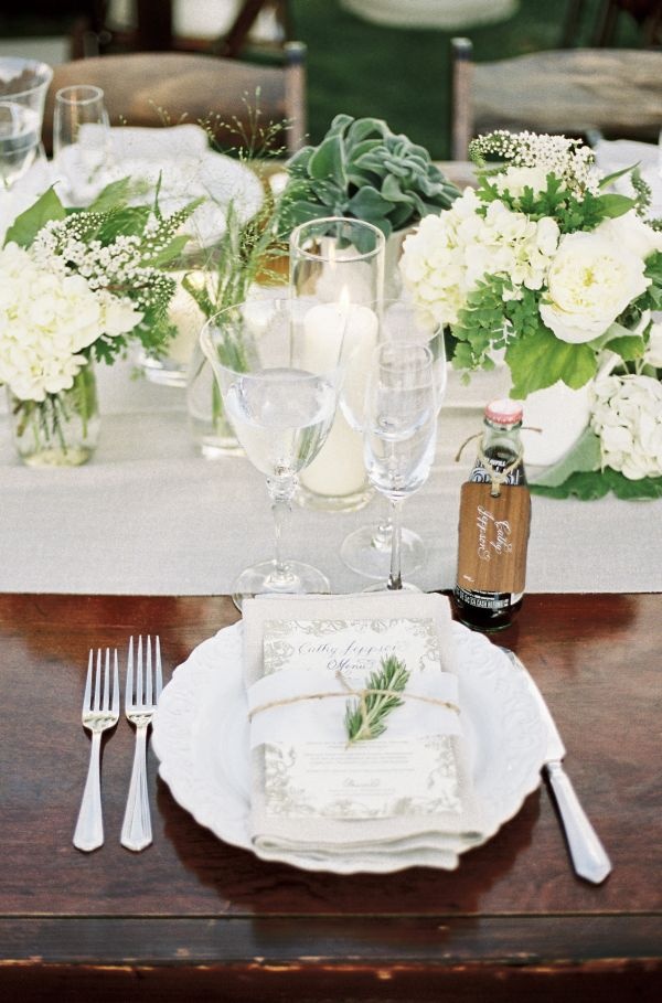 Green-wedding-table-decorations-ideas.jpg