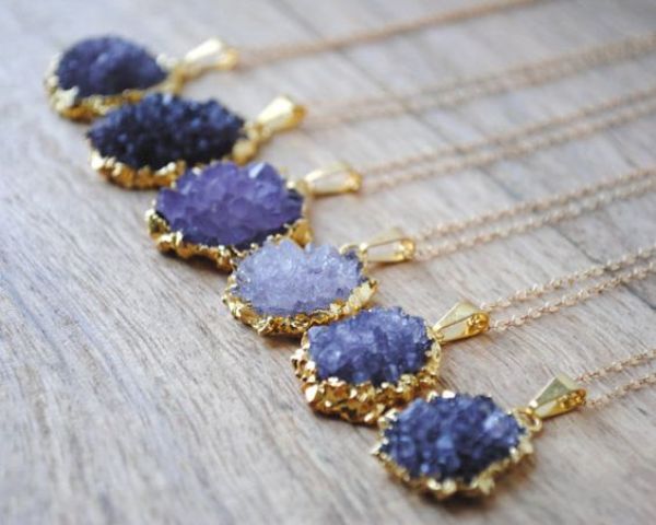 31-amethyst-cluster-necklaces-for-bridesmaids-to-rock-at-the-wedding-and-after.jpg