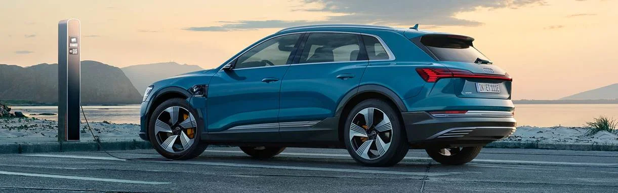 Audi e-tron er en av de mange nye bilene som blir å finne i Møller Bil Asker og Bærums kataloger i 2019.