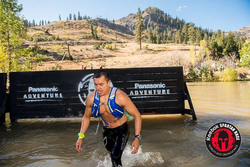 La vida espartana de un Catracho