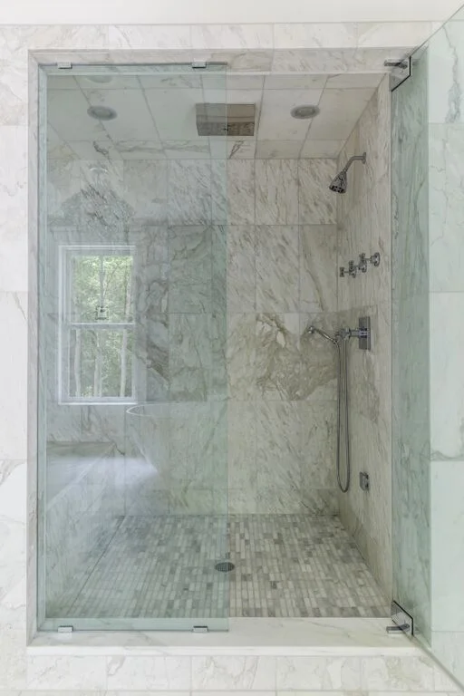 ©alliewood.com bathroom 14.jpeg