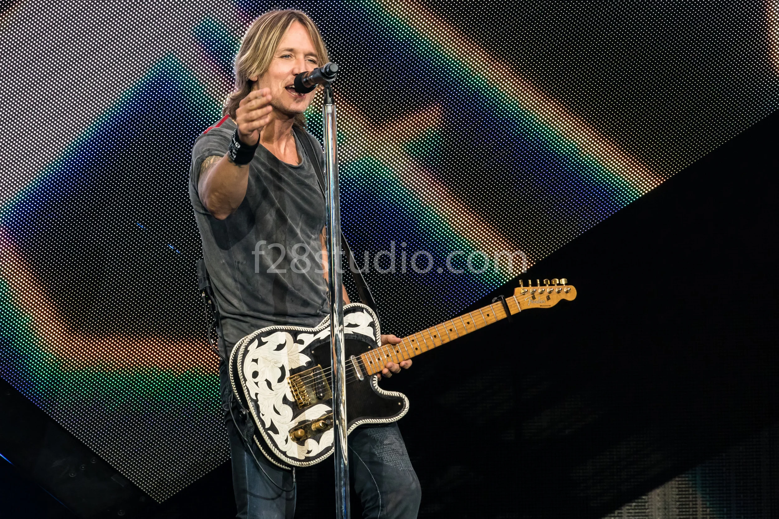 Keith Urban-11.jpg