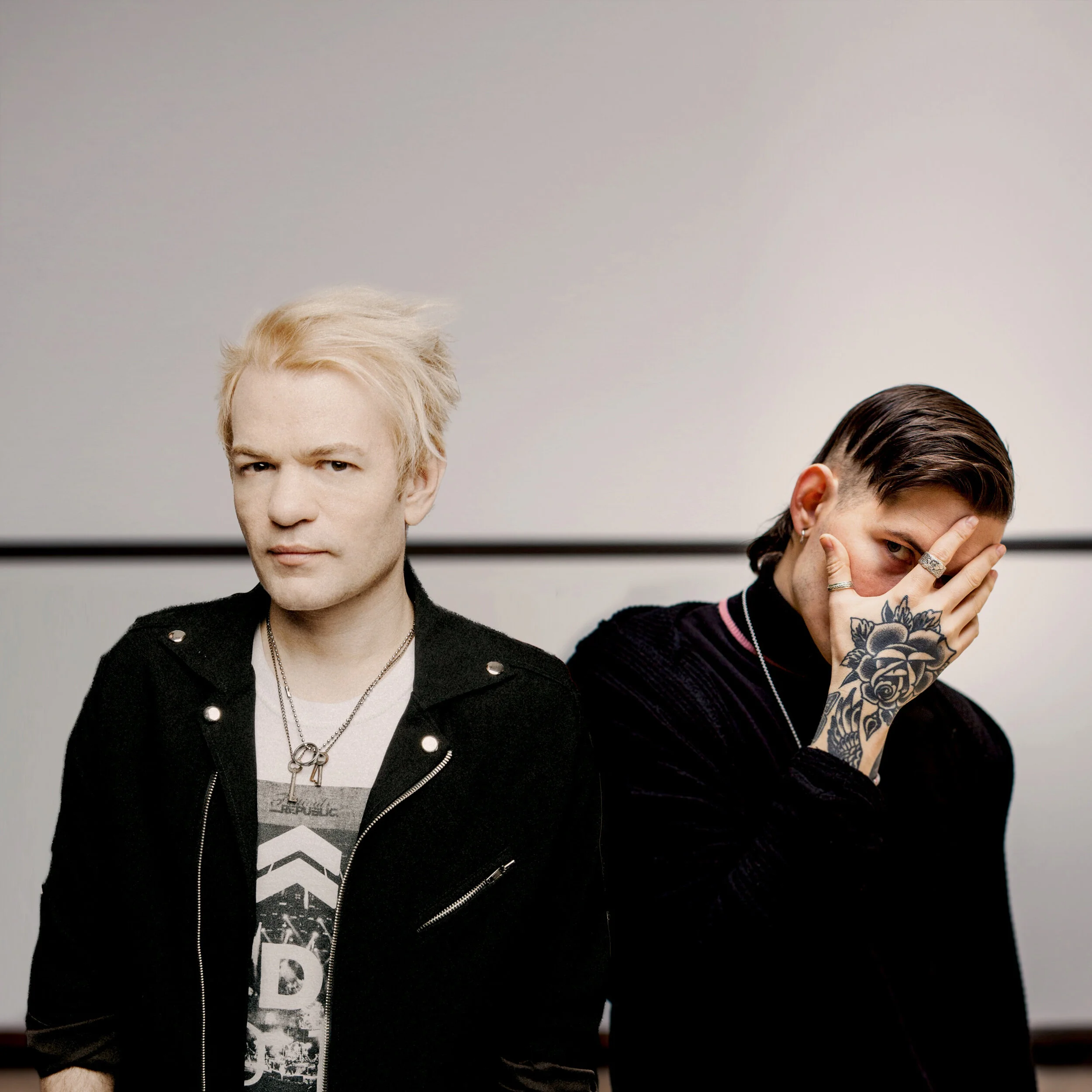 SUM 41 Emotionally Gripping New Track 