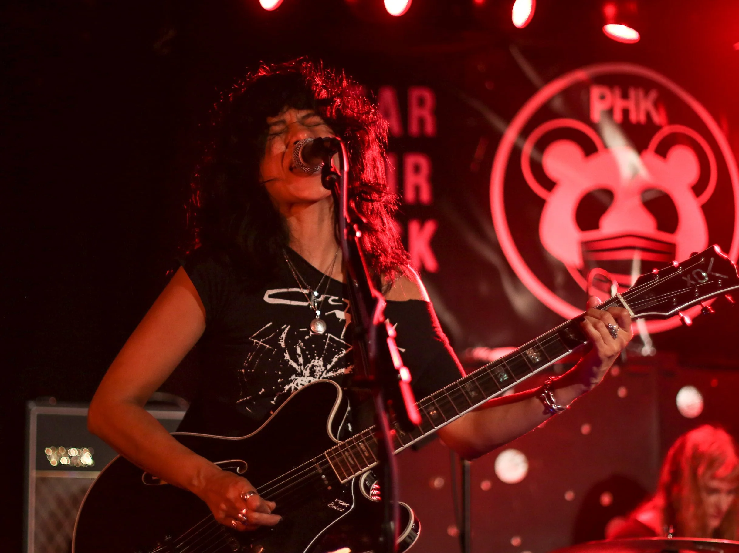 L.A WITCH LIVE!! | PINHOOK IN DURHAM