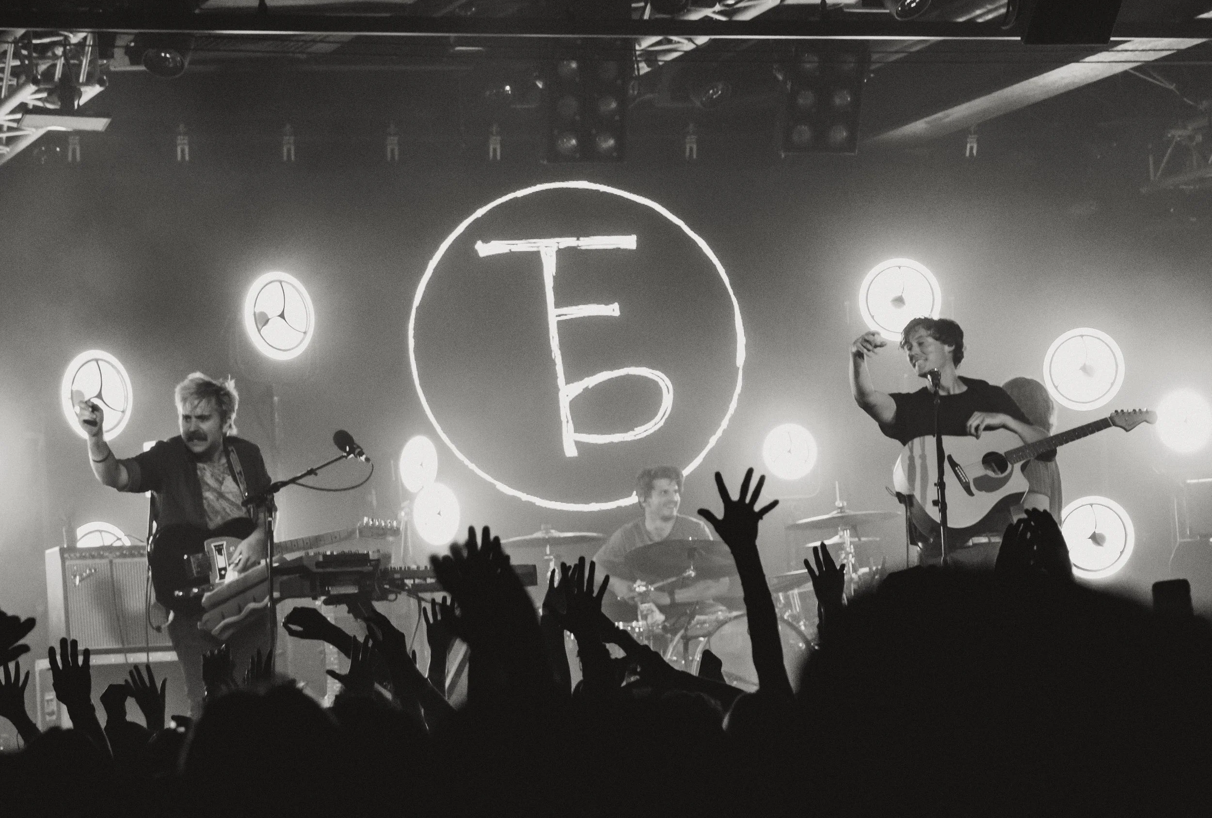 THE FRONT BOTTOMS LIVE!! | LONG ISLAND NEW YORK