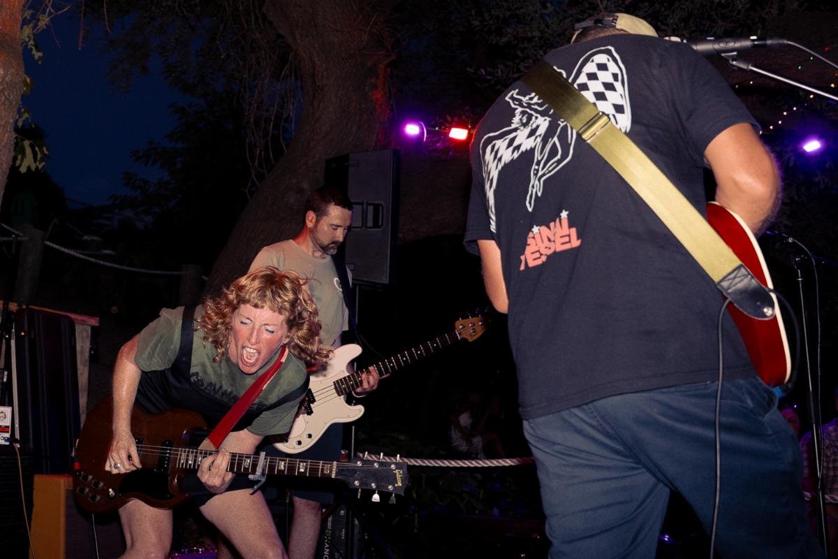 COR DE LUX | NC BAND GETS SIGNED!