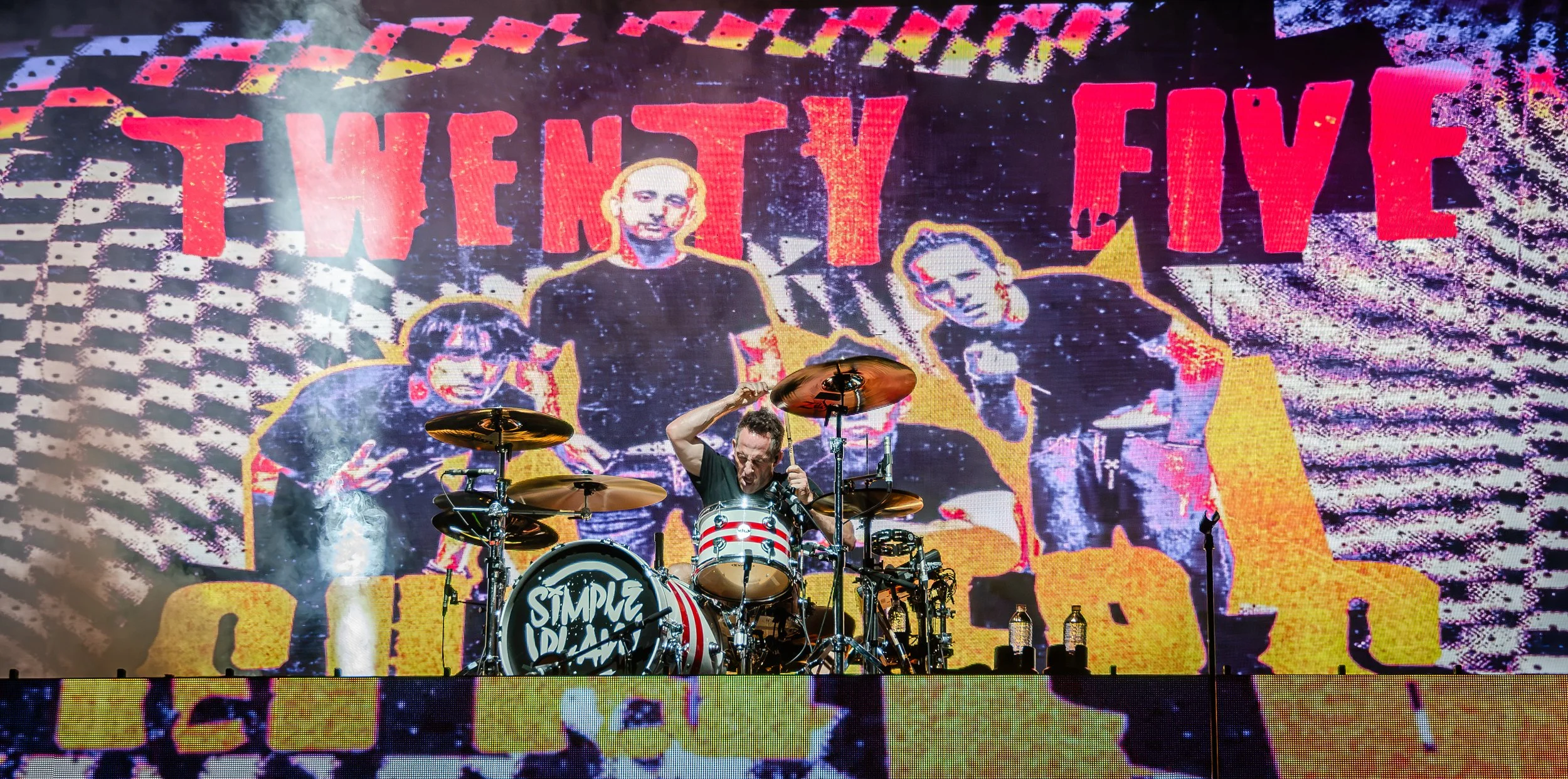 SIMPLE PLAN LIVE!! | REDHAT