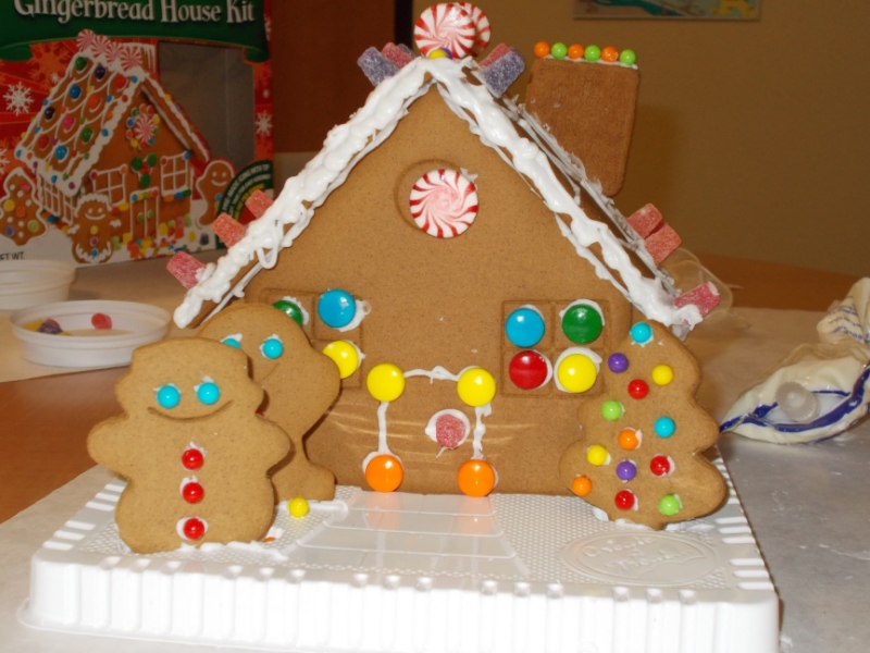 gingerbread-house-2-copy.jpg
