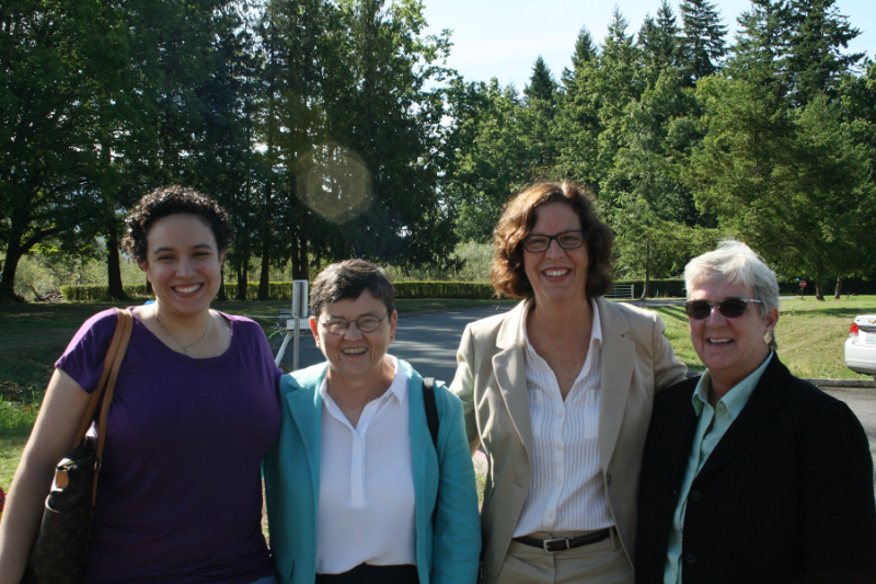 (L-R) Christina Clark , Medical Director, North Sound E&T; Chris Imhoff , Director, Division of Behavioral Health and Recovery for the Washington State Department of Social and Health Services; Faith Richie , Senior Vice President of Development, Telecare; and Jill Townsend , Administrative Secretary for Department of Enterprise Services, at the North Sound E&T open house on Wednesday, September 9, 2015.