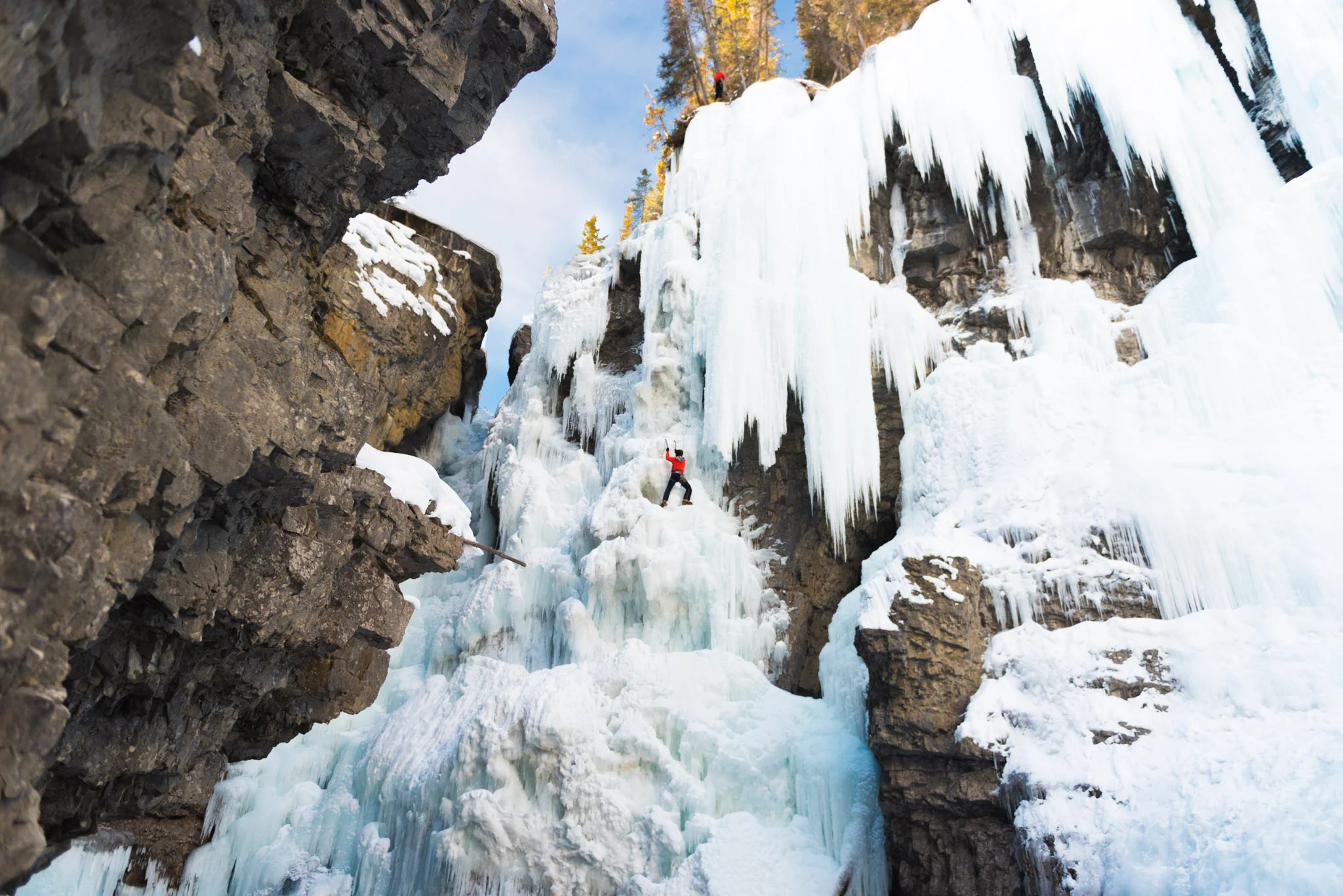 Chelsea Czibere - January 25, 2019 - Johnston Canyon-21.jpg