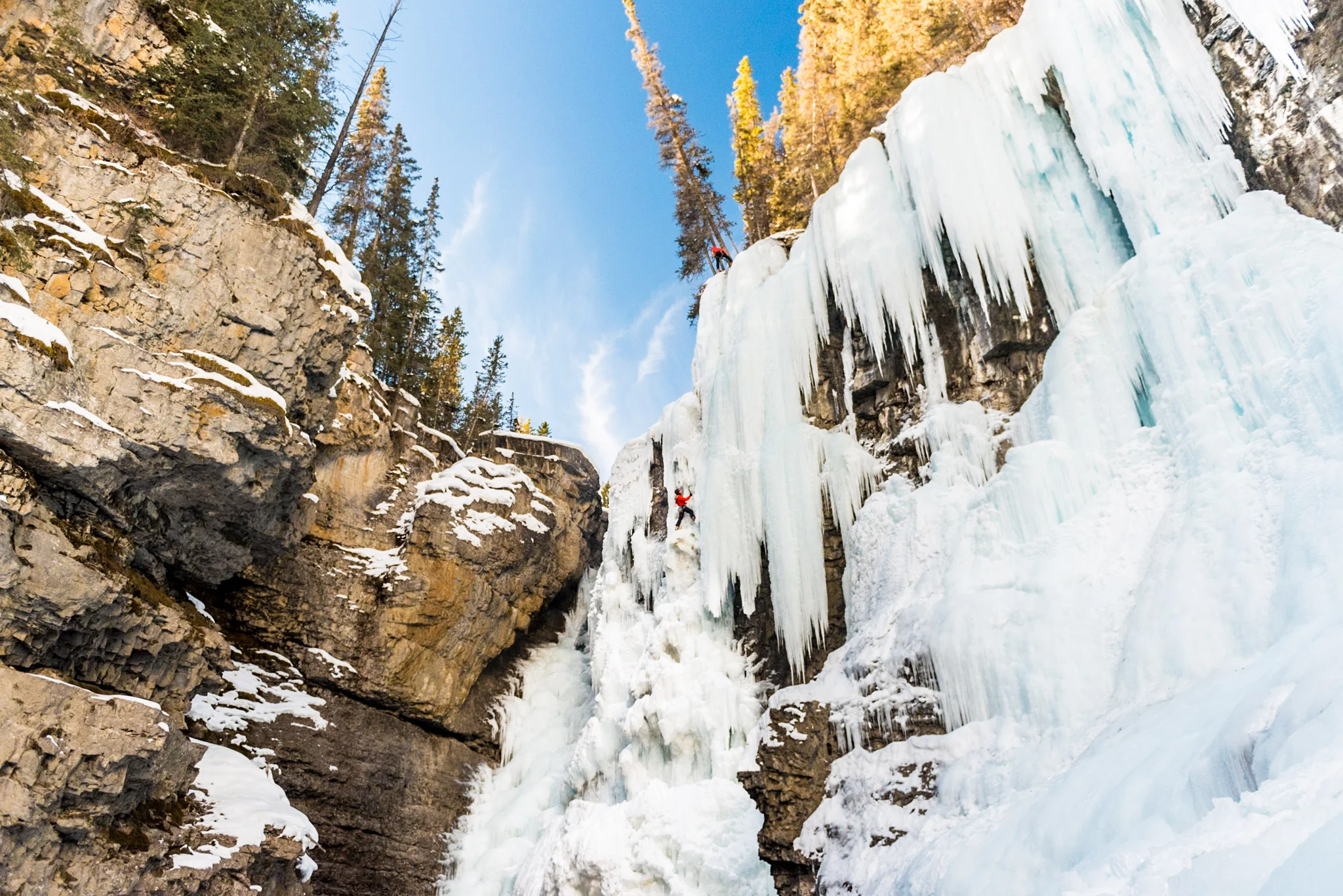 Chelsea Czibere - January 25, 2019 - Johnston Canyon-24.jpg