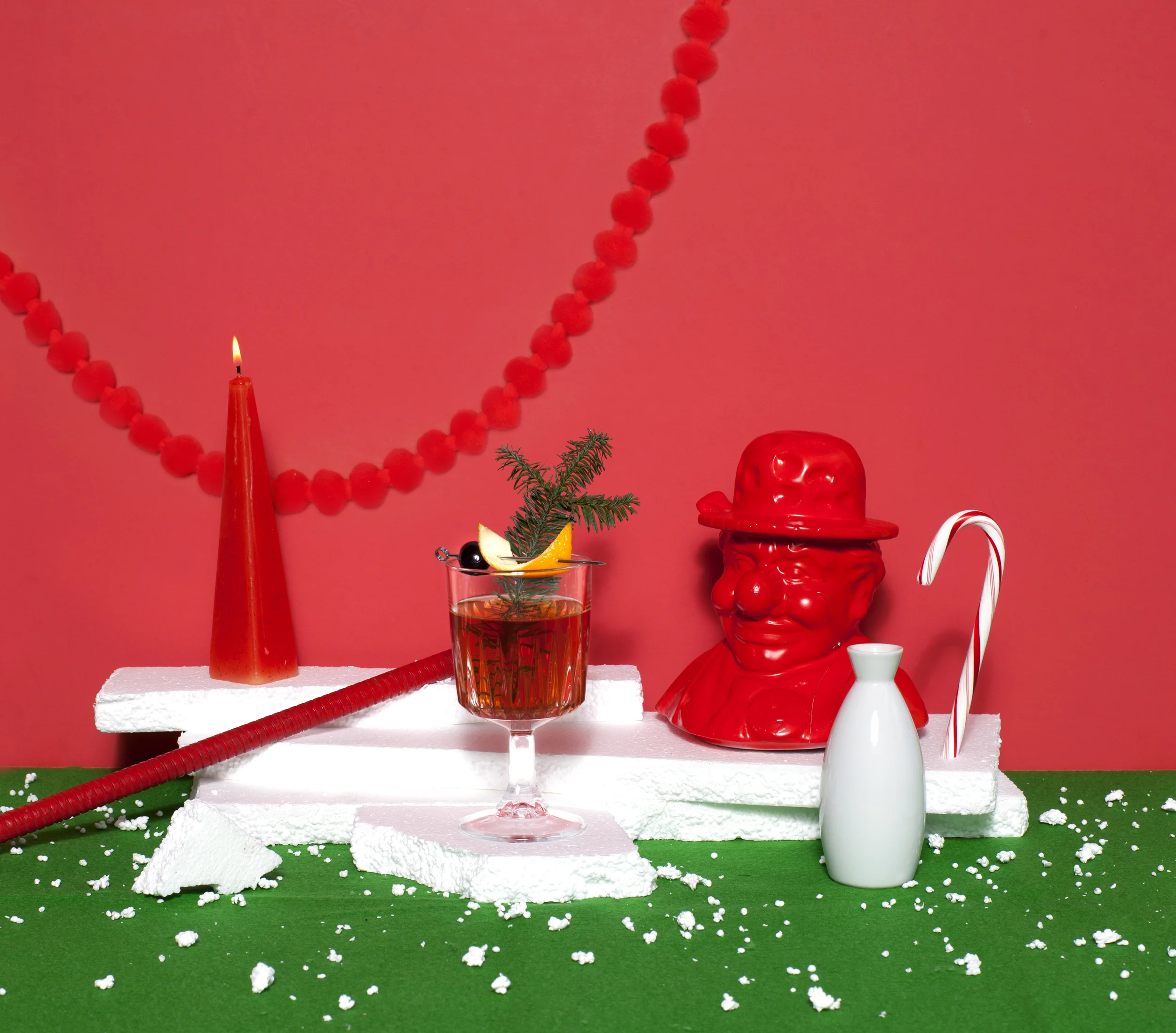  OLD FASHIONED XMAS Bourbon, fresh pine syrup, orange oil, Angostura bitters 