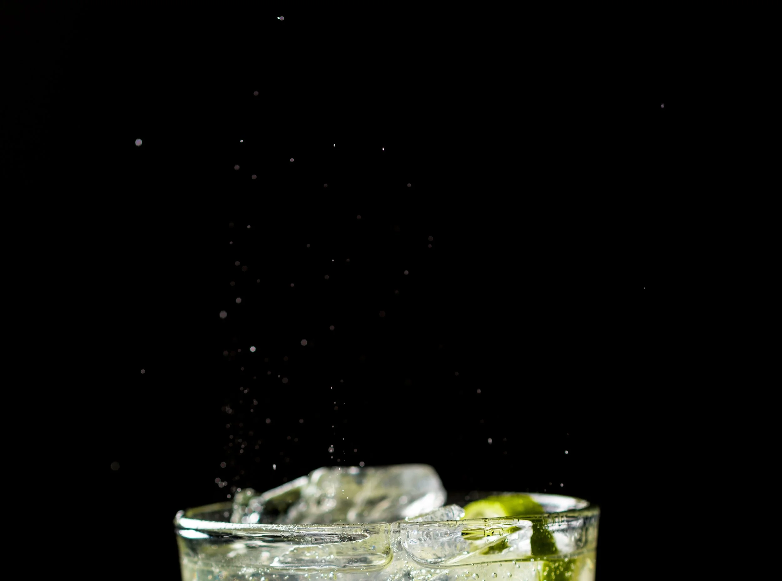 9548_cropped_drinkmenu.jpg