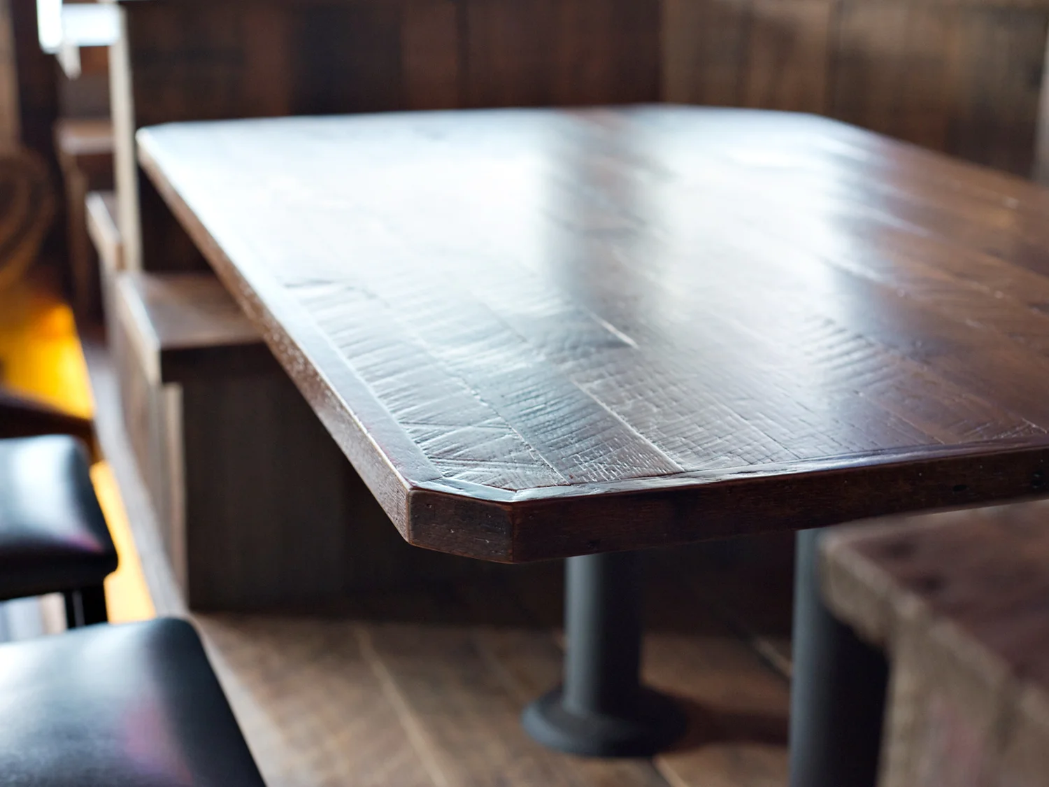 hbb-web_harpoonsidingtable3.jpg