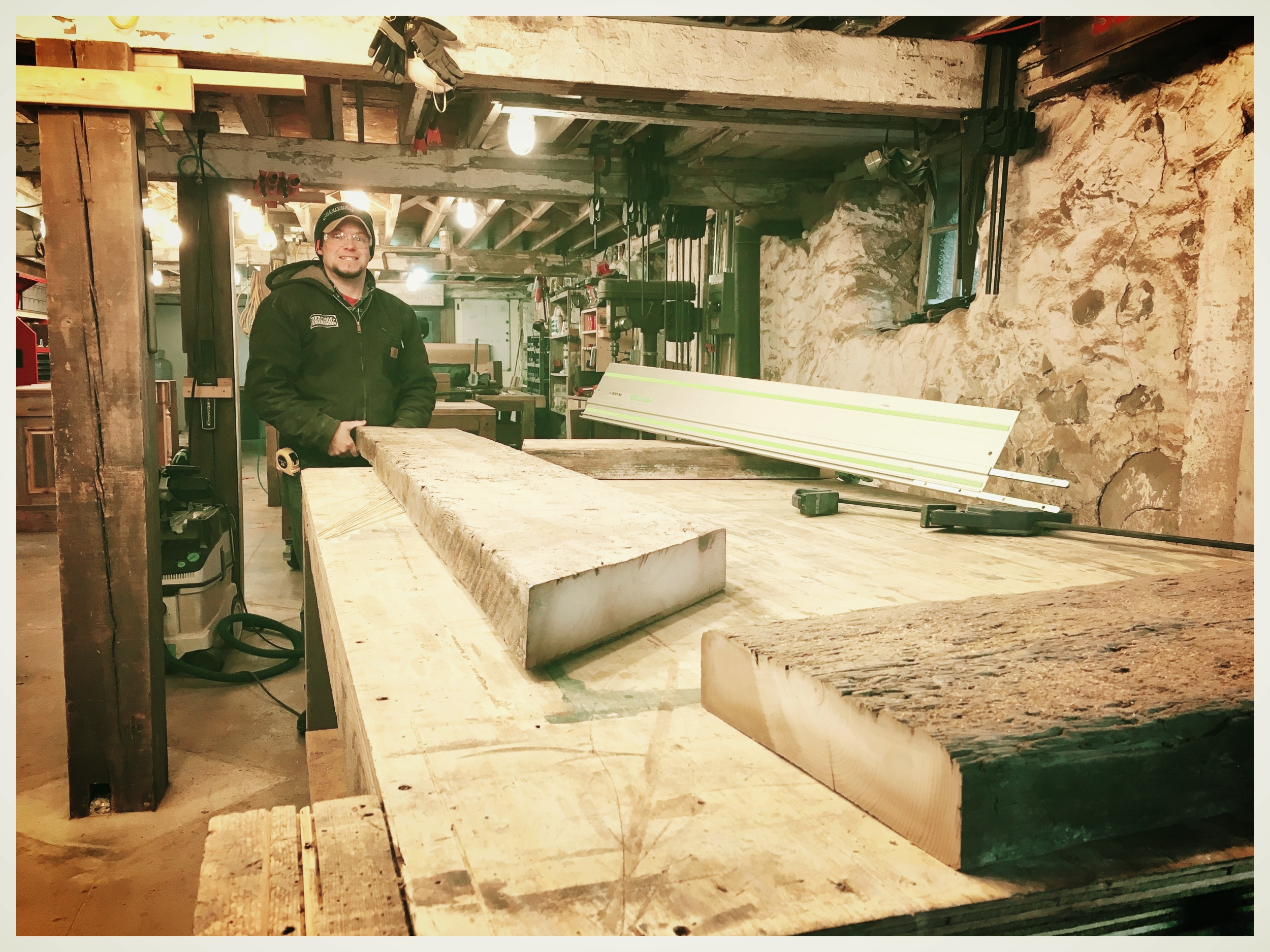 Bryan starting on the top of the bar.