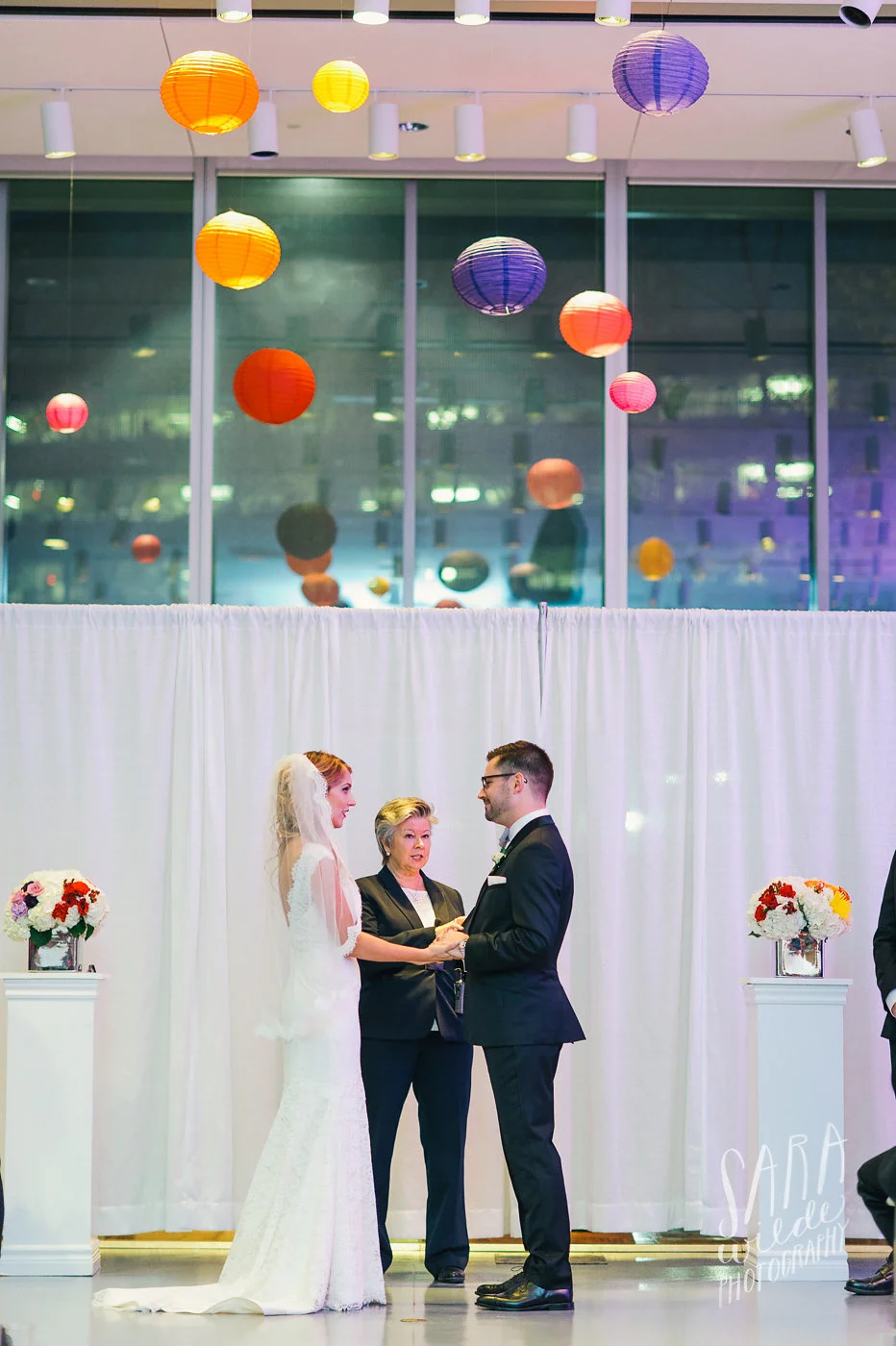 brittany-mike-wedding-hamilton-art-gallery-sara-wilde-photography-0188.jpg