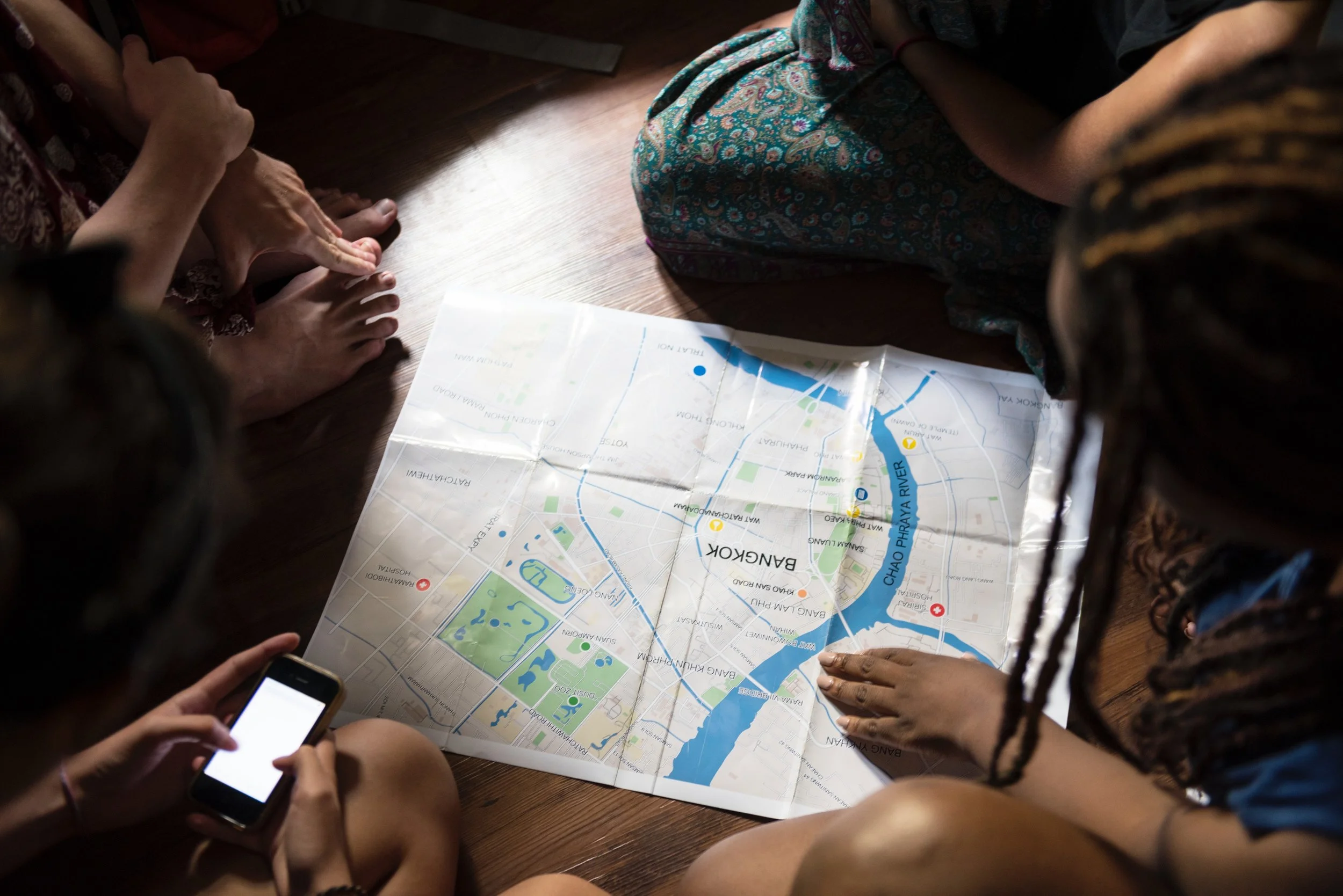asia-bangkok-device-707195.jpg
